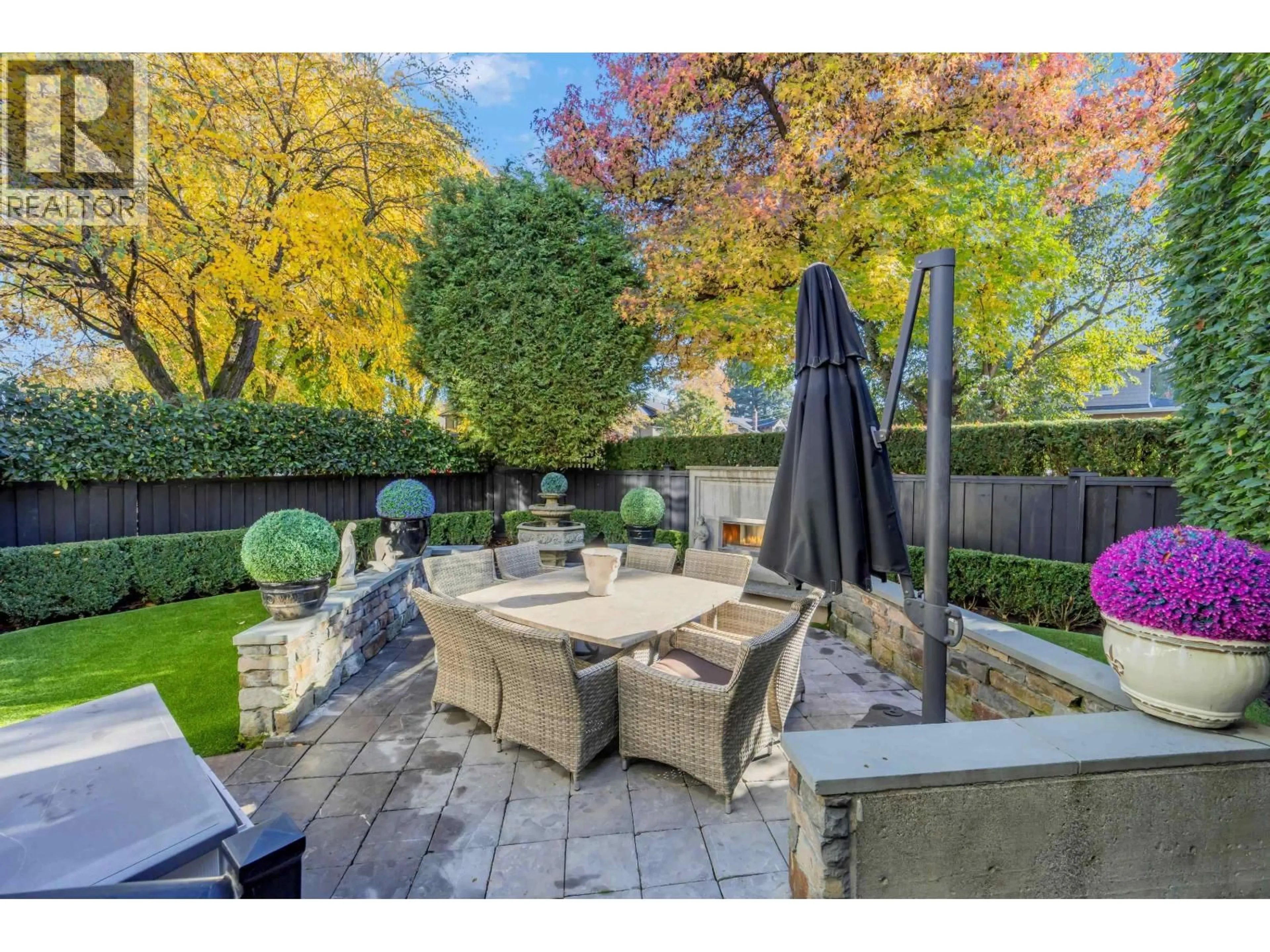 Patio, street for 2875 TRIMBLE STREET, Vancouver British Columbia V6R4L3