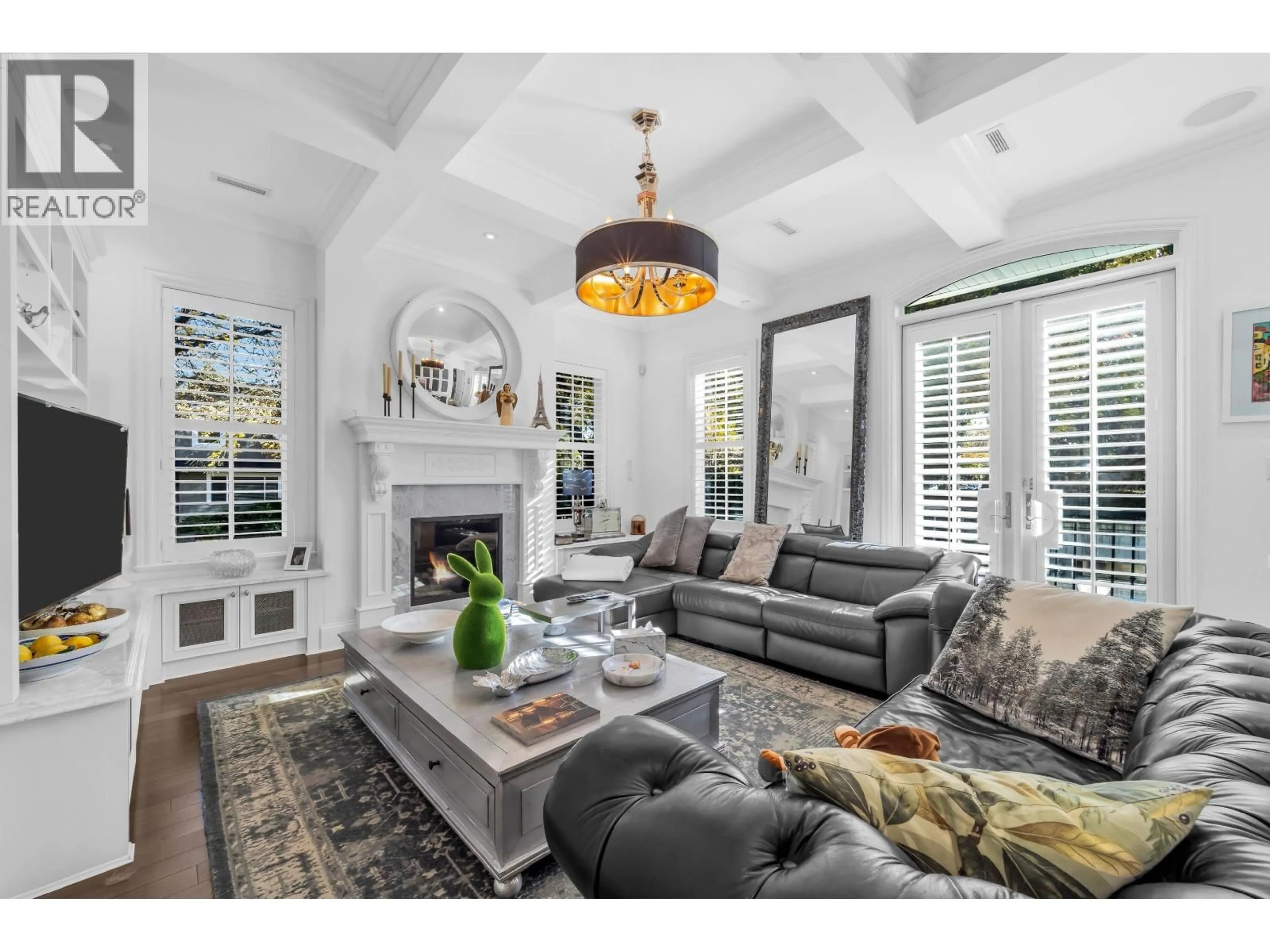 Living room with furniture, unknown for 2875 TRIMBLE STREET, Vancouver British Columbia V6R4L3