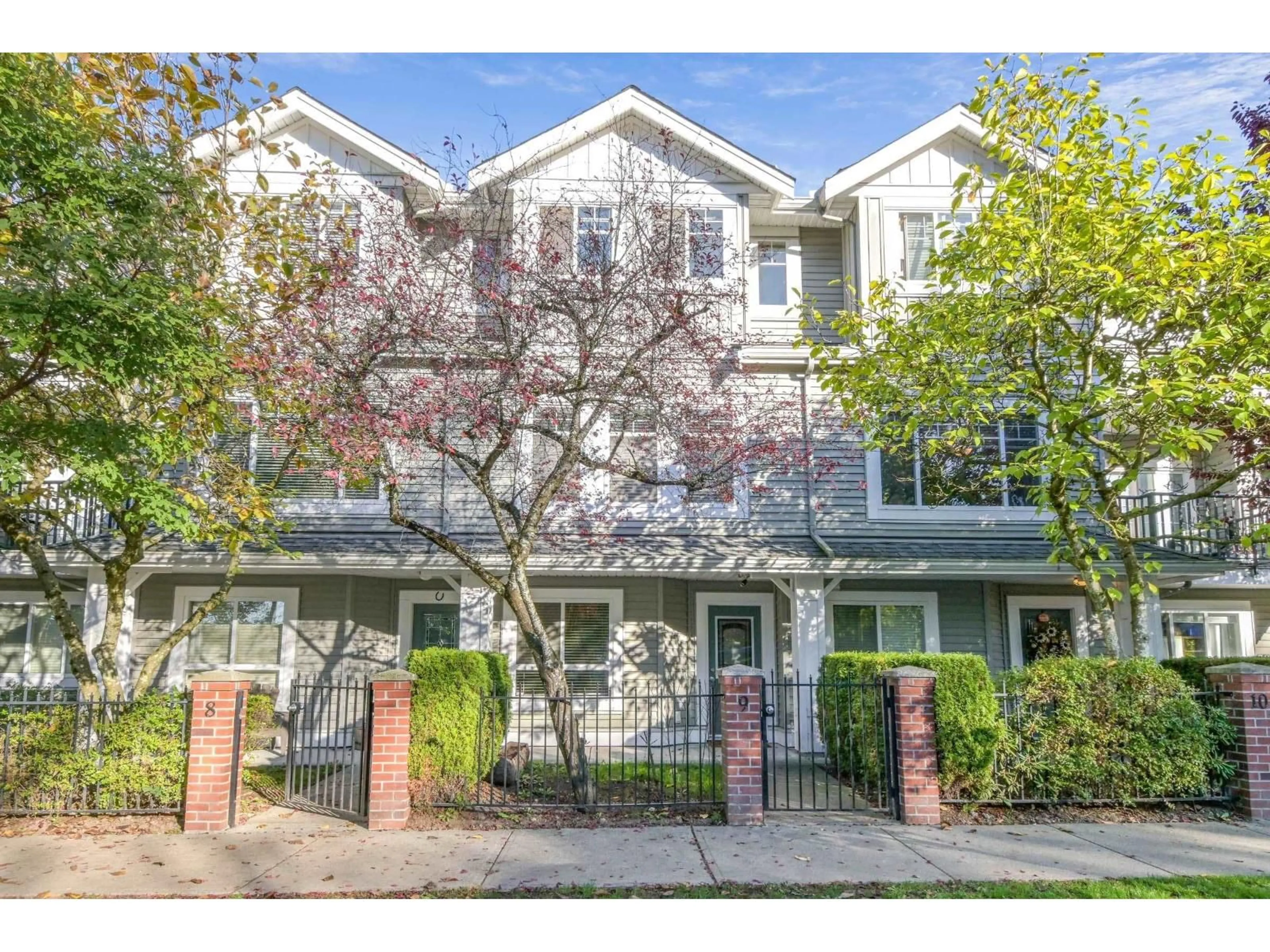 Unknown for 9 - 5988 OLD MCLELLAN ROAD, Surrey British Columbia V3S1N3