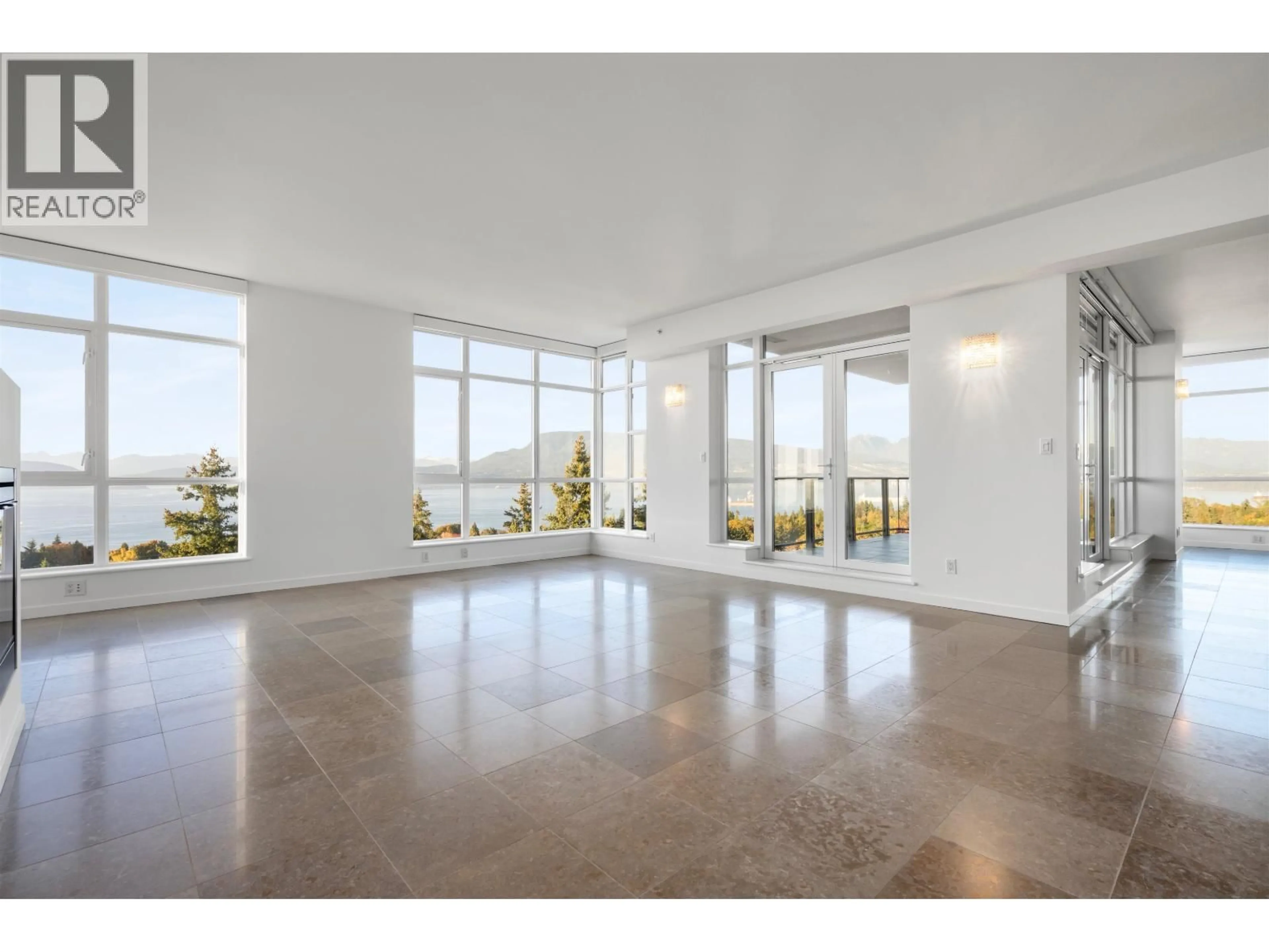 Indoor foyer for 1601 - 5989 WALTER GAGE ROAD, Vancouver British Columbia V6T0A8