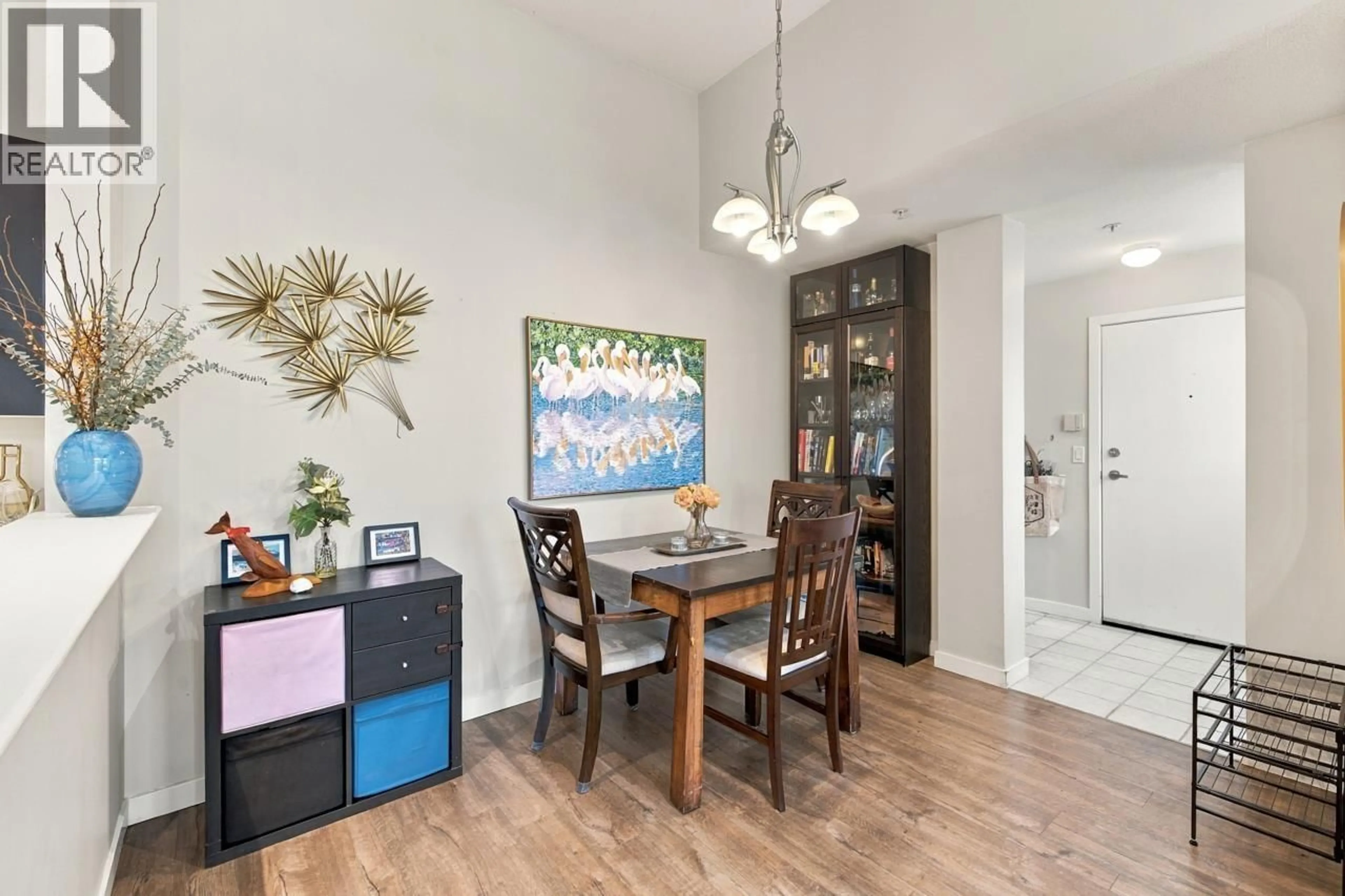 Dining room, wood/laminate floor for 401 - 137 1ST STREET, North Vancouver British Columbia V7L1B2