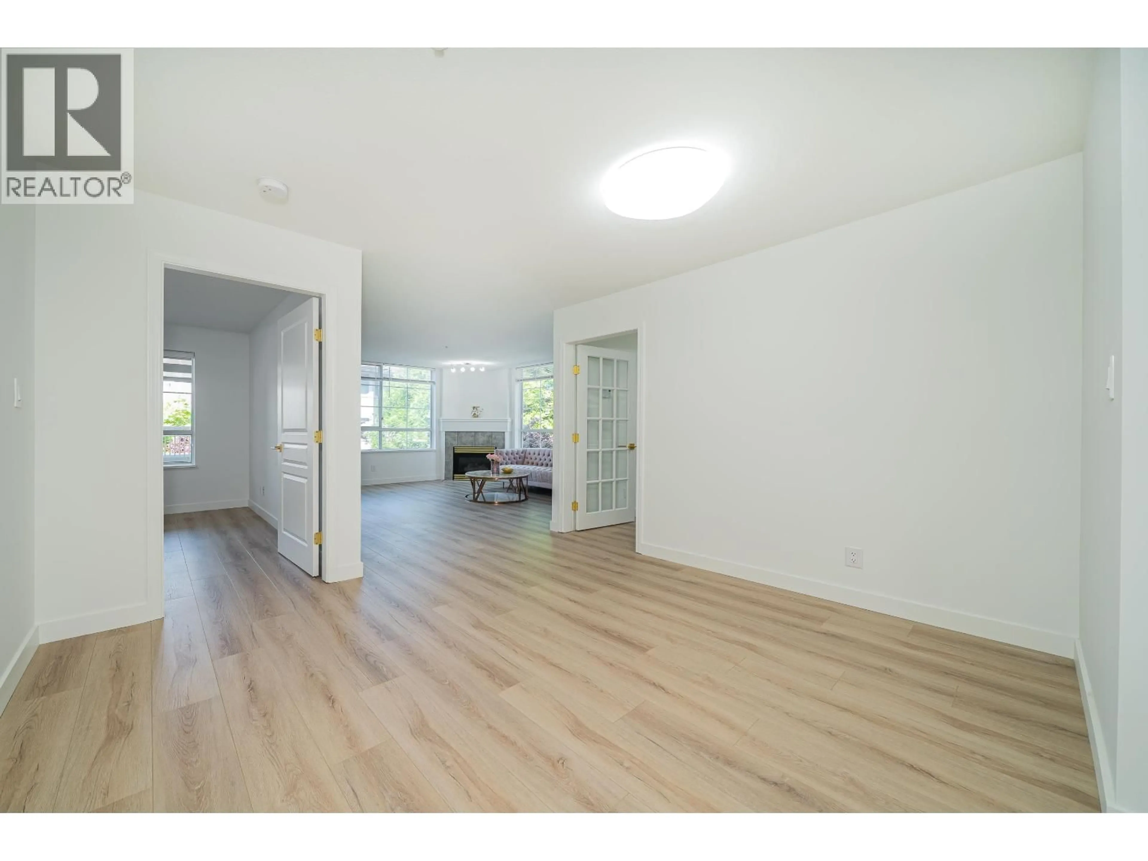 A pic of a room for 211 - 7117 ANTRIM AVENUE, Burnaby British Columbia V5J5K1