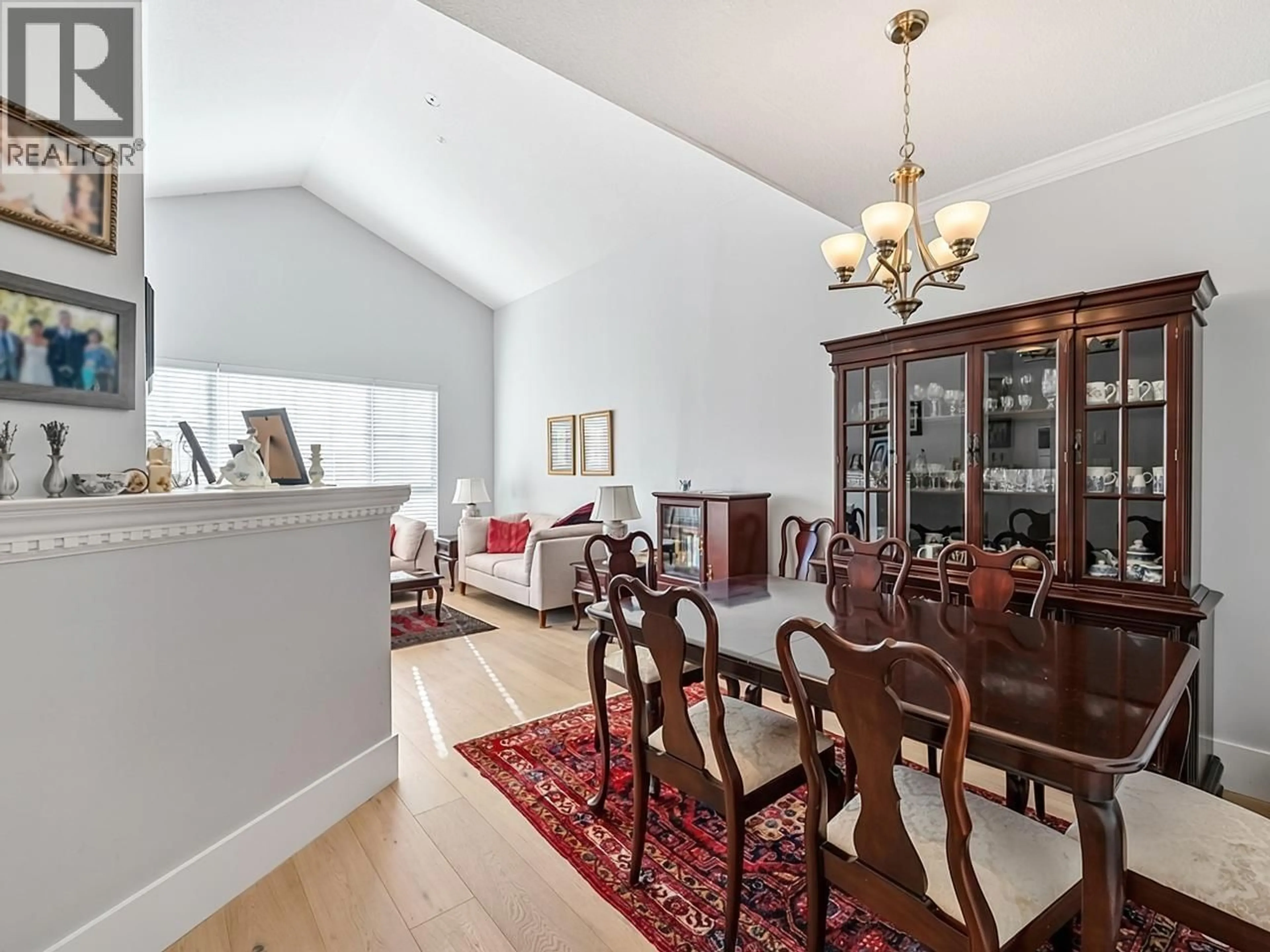 Dining room, wood/laminate floor for 405 - 2985 PRINCESS CRESCENT, Coquitlam British Columbia V3B7P3