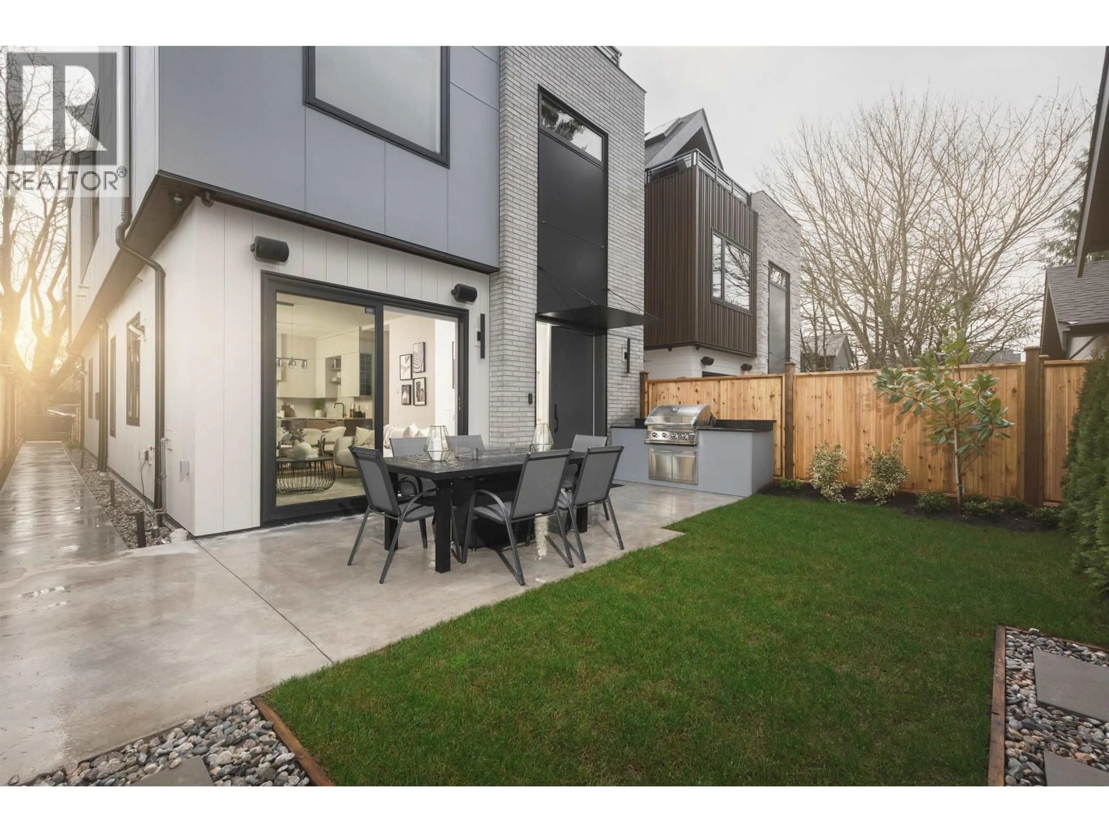 Patio, street for 2 - 2637 12TH AVENUE, Vancouver British Columbia V6K2P4