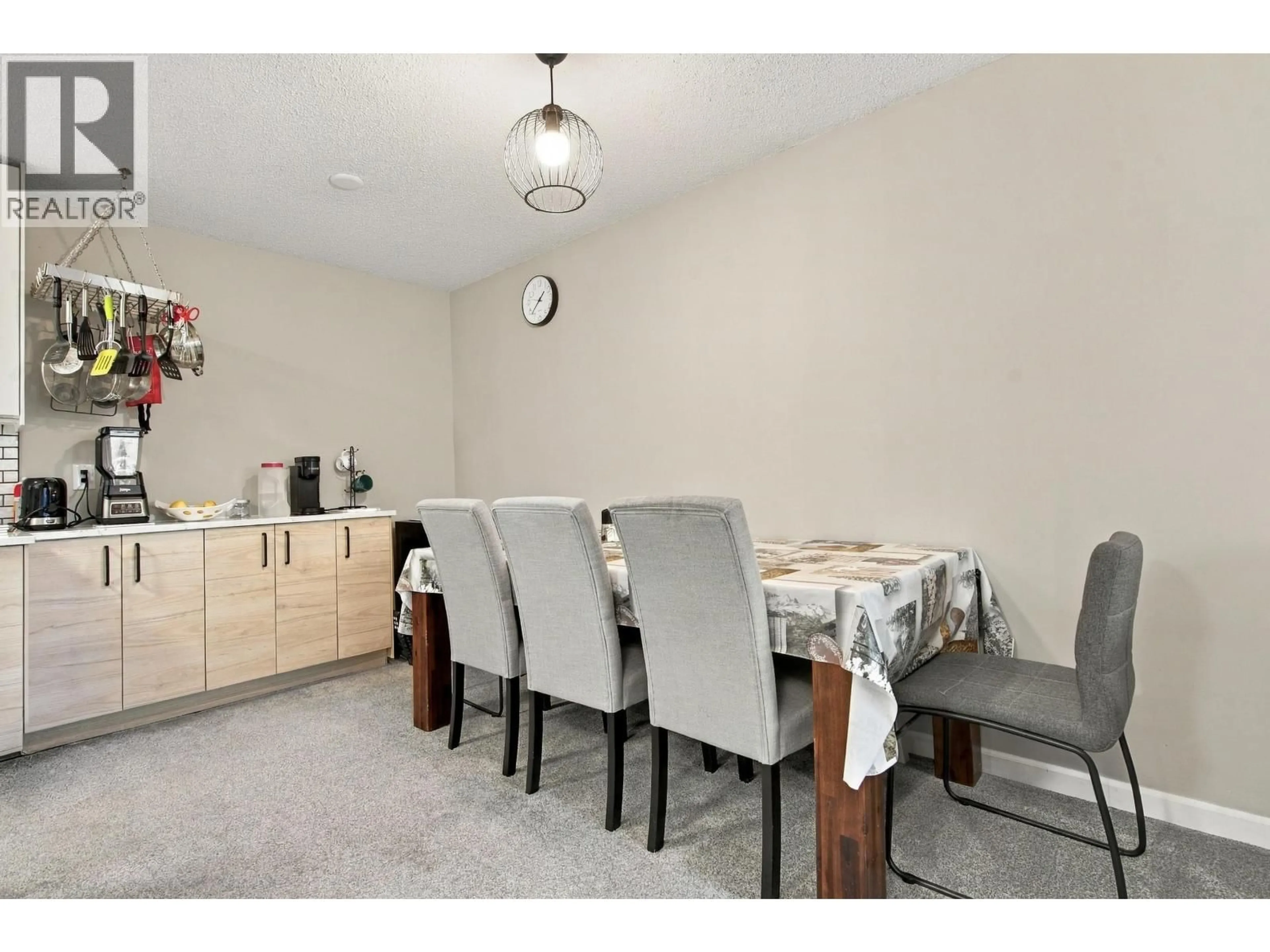 Dining room, unknown for 210 - 9202 HORNE STREET, Burnaby British Columbia V3N4K2