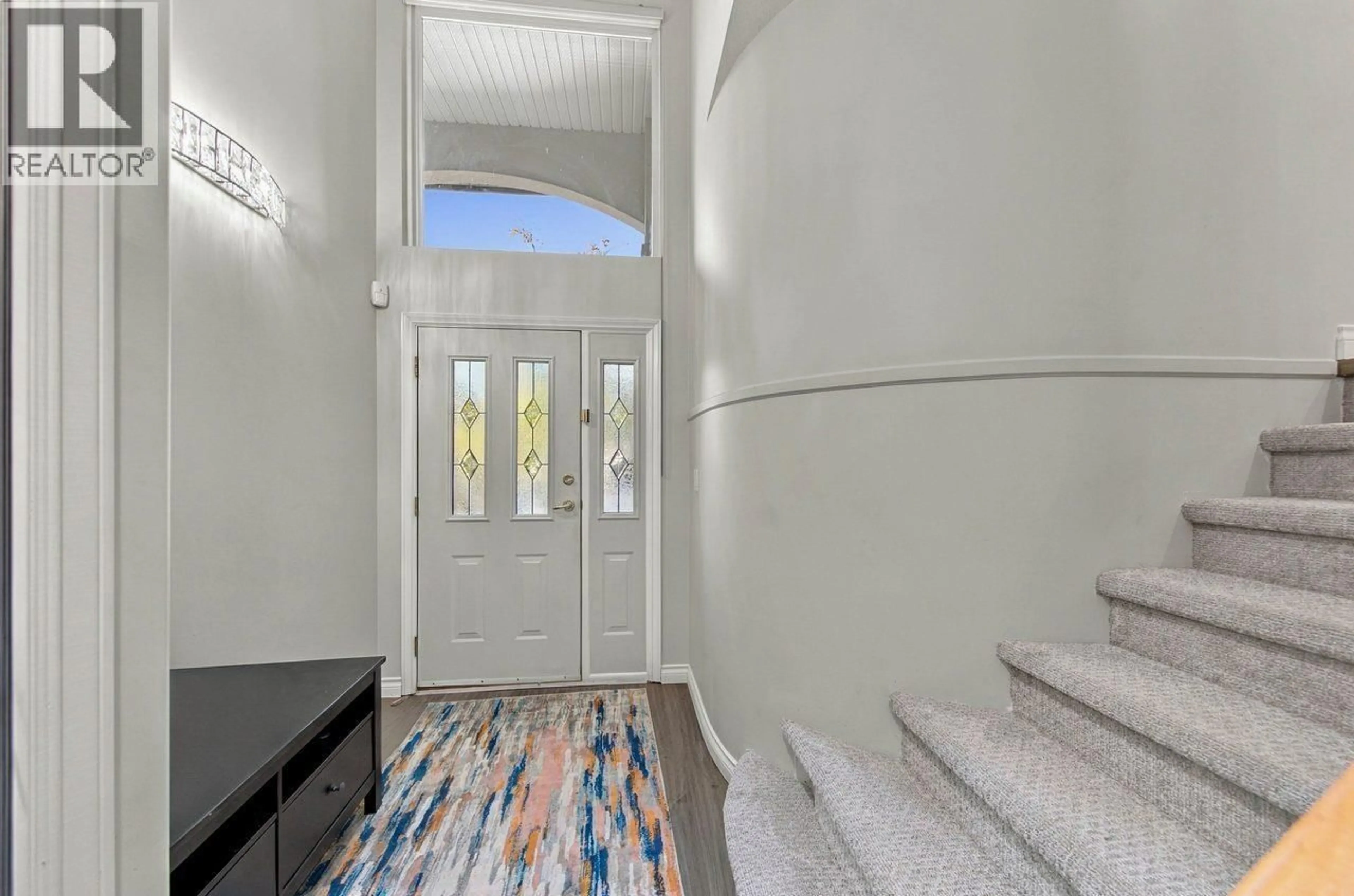 Indoor entryway for 73 - 678 CITADEL DRIVE, Port Coquitlam British Columbia V3C6M7