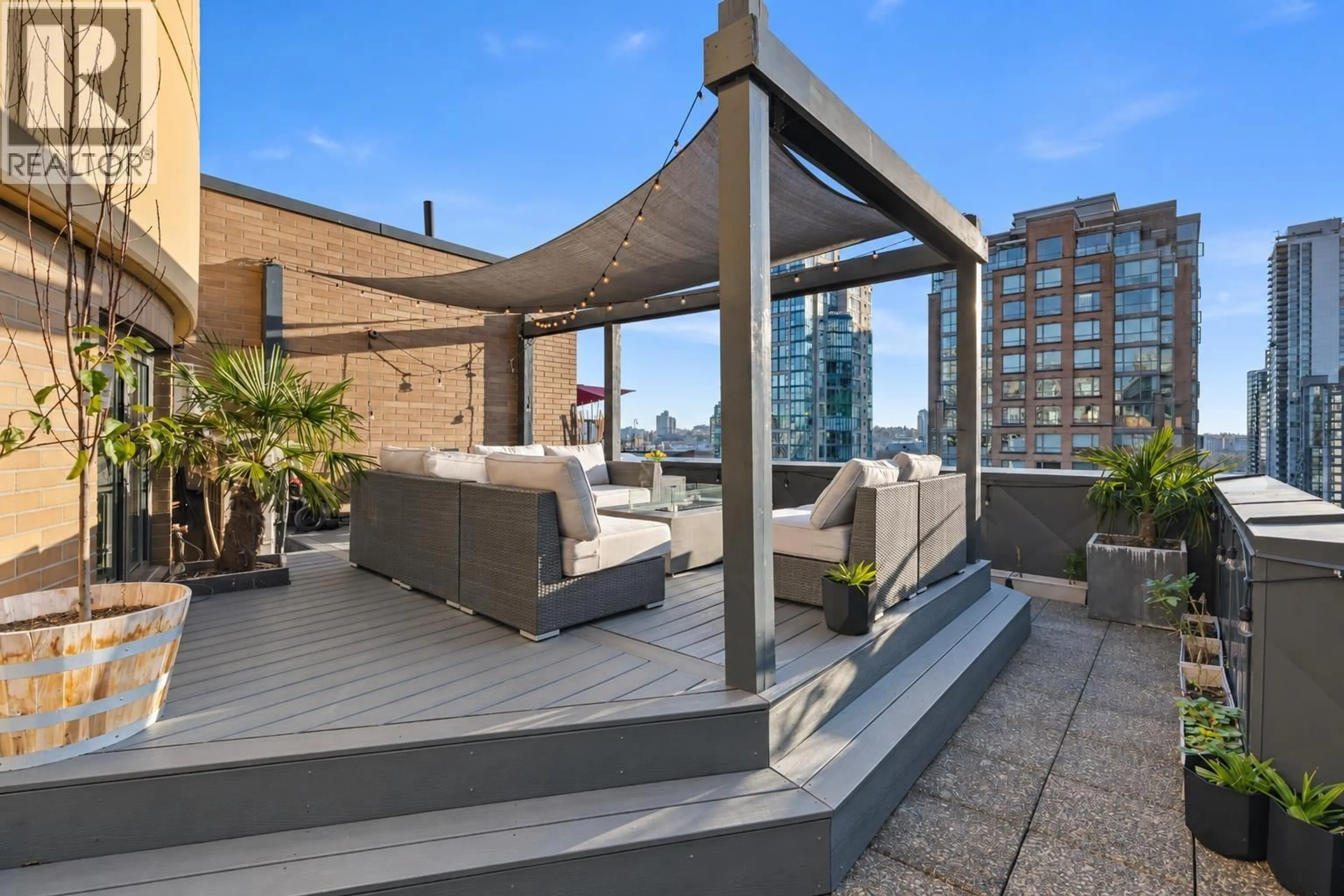 Patio, city buildings view from balcony for 1704 - 488 HELMCKEN STREET, Vancouver British Columbia V6B6E4