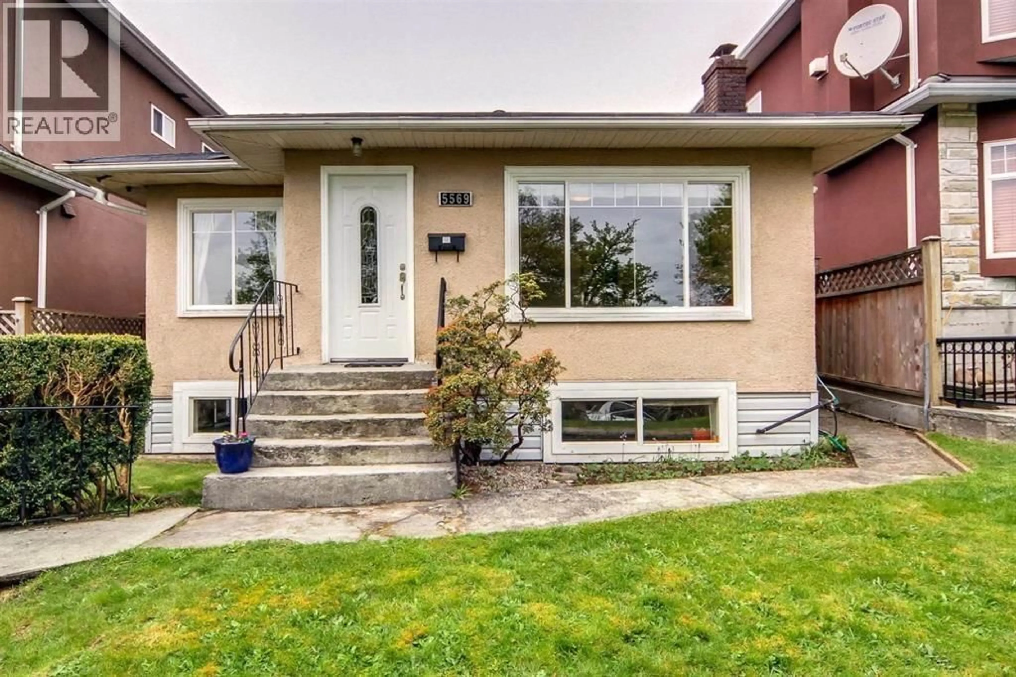 Home with brick exterior material, street for 5569 CULLODEN STREET, Vancouver British Columbia V5W3R9