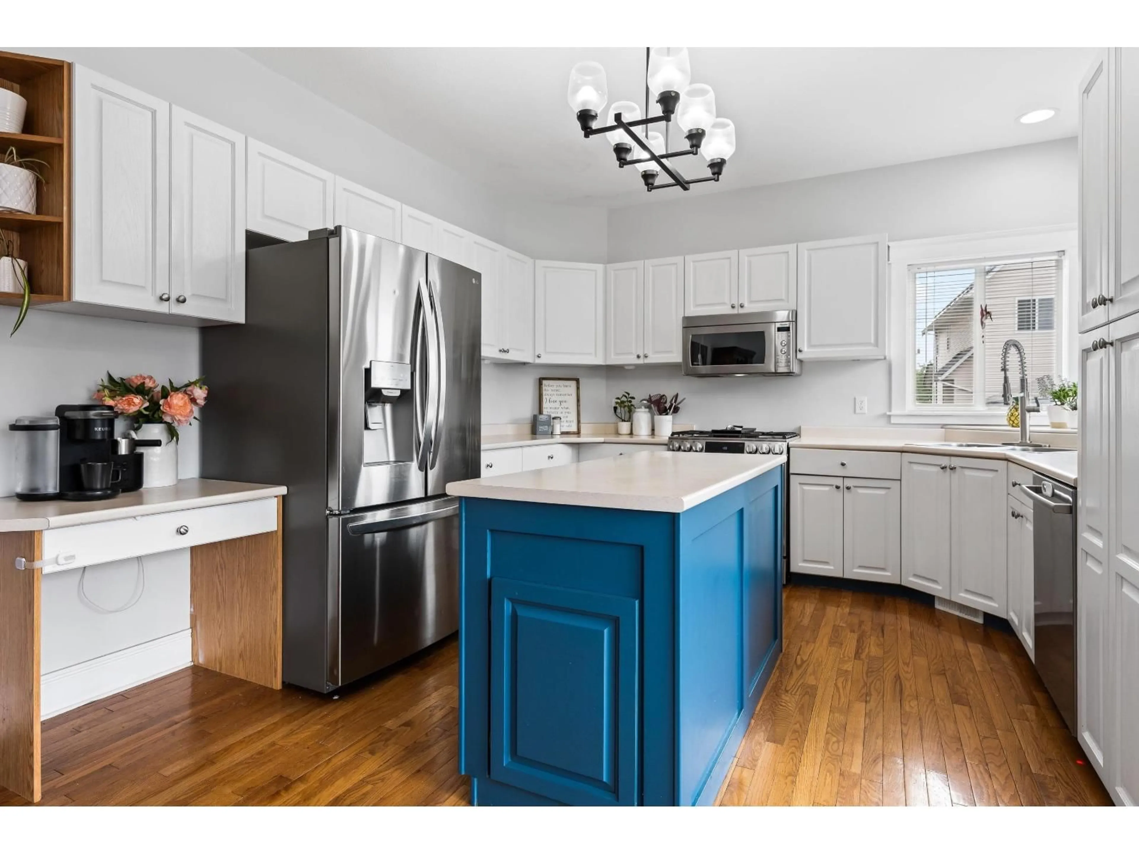 Open concept kitchen, unknown for 46405 ASHBY DRIVE, Chilliwack British Columbia V2R5N4