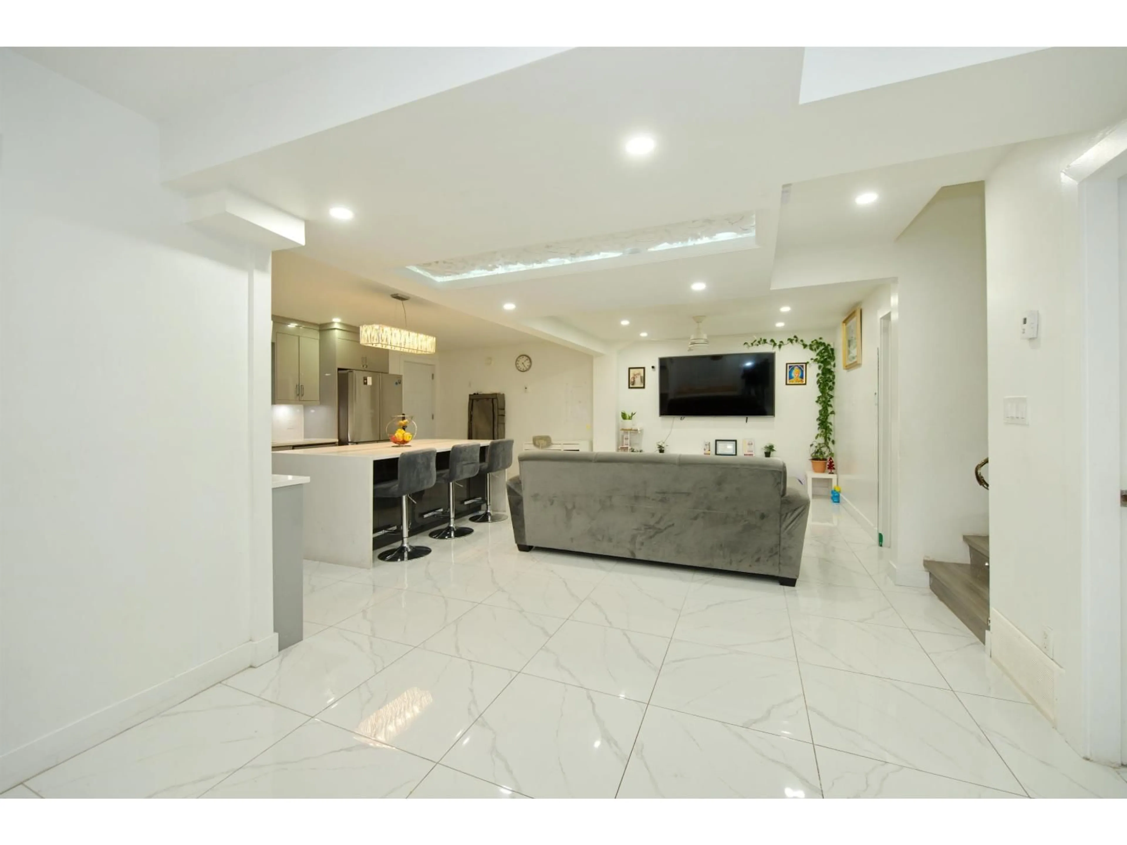 Unknown for 7681 125 STREET, Surrey British Columbia V3W7W2