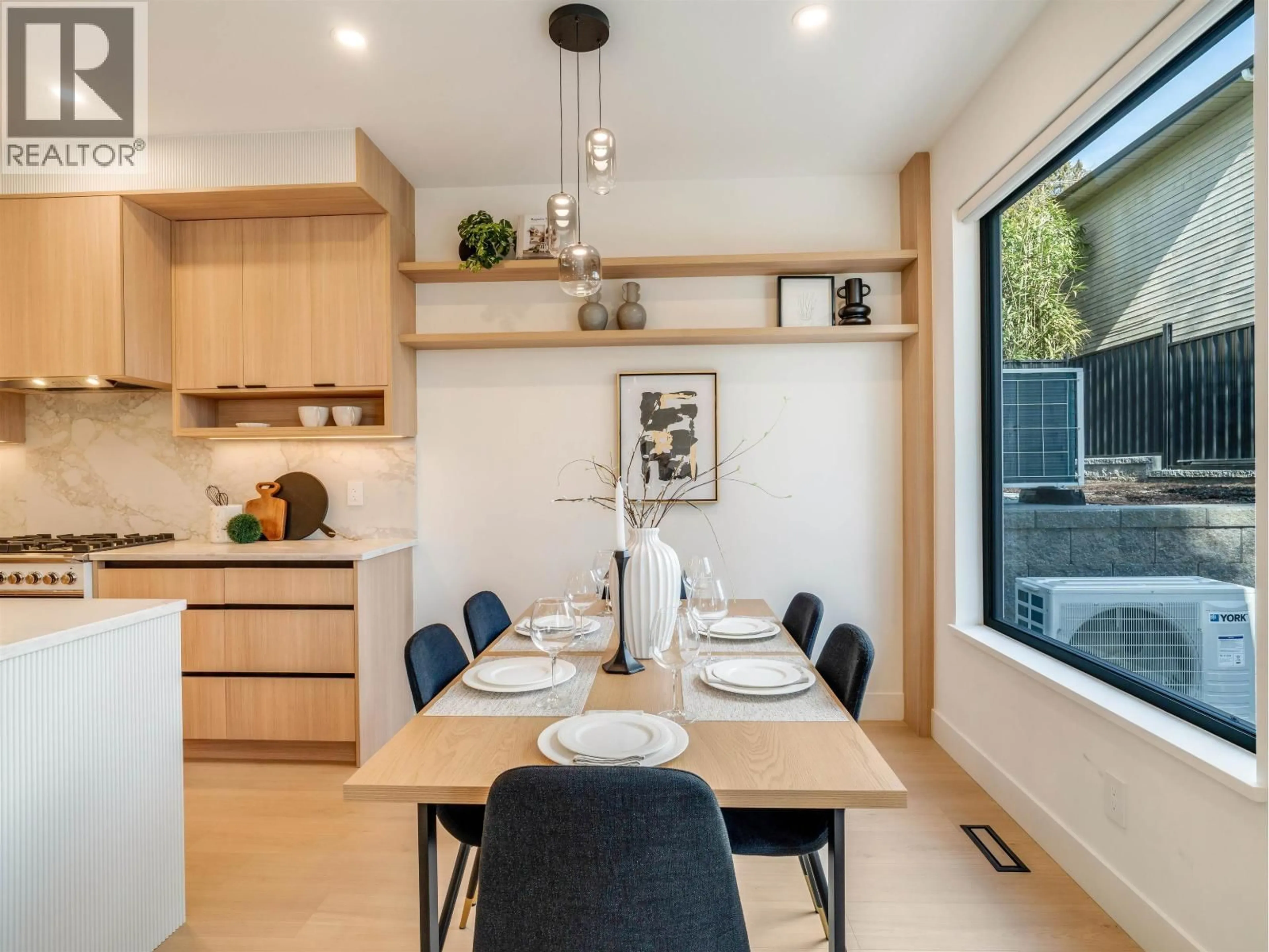 Contemporary kitchen, wood/laminate floor for 104 - 359 LAVAL STREET, Coquitlam British Columbia V3K4W7