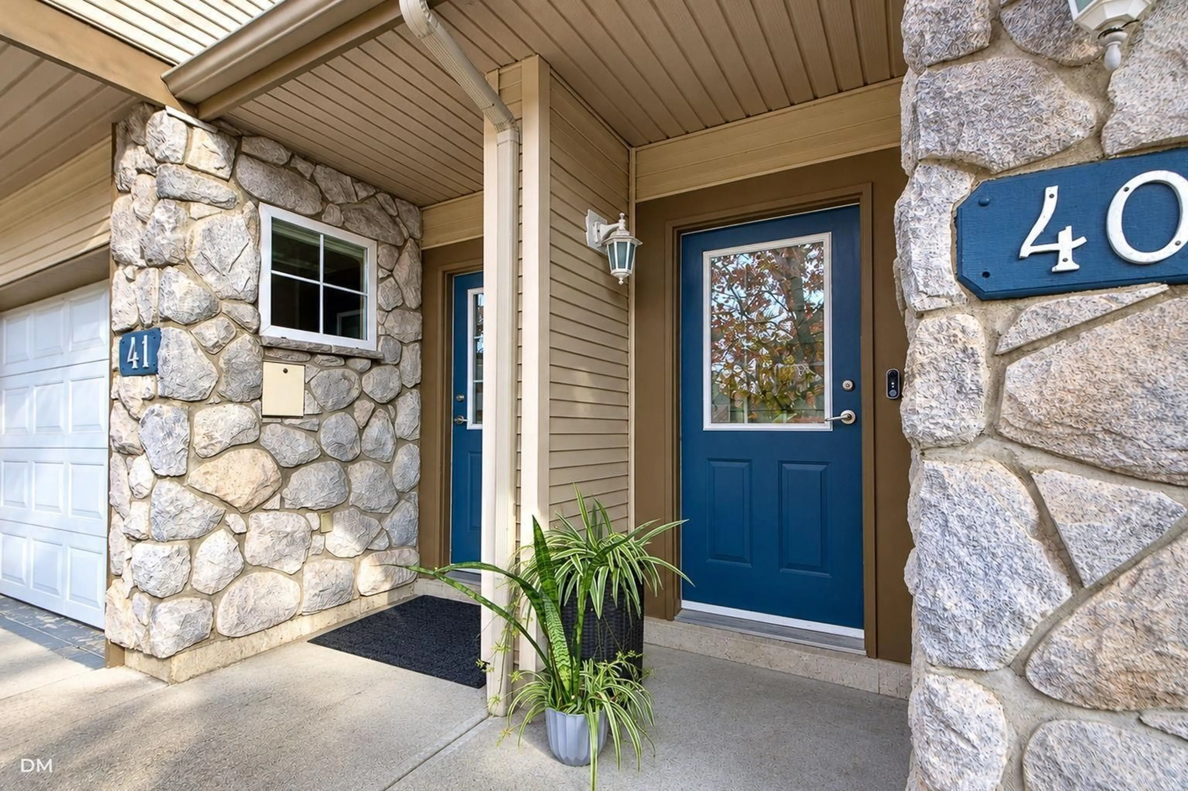 Indoor entryway for 40 - 8888 151 STREET, Surrey British Columbia V3R0Z9
