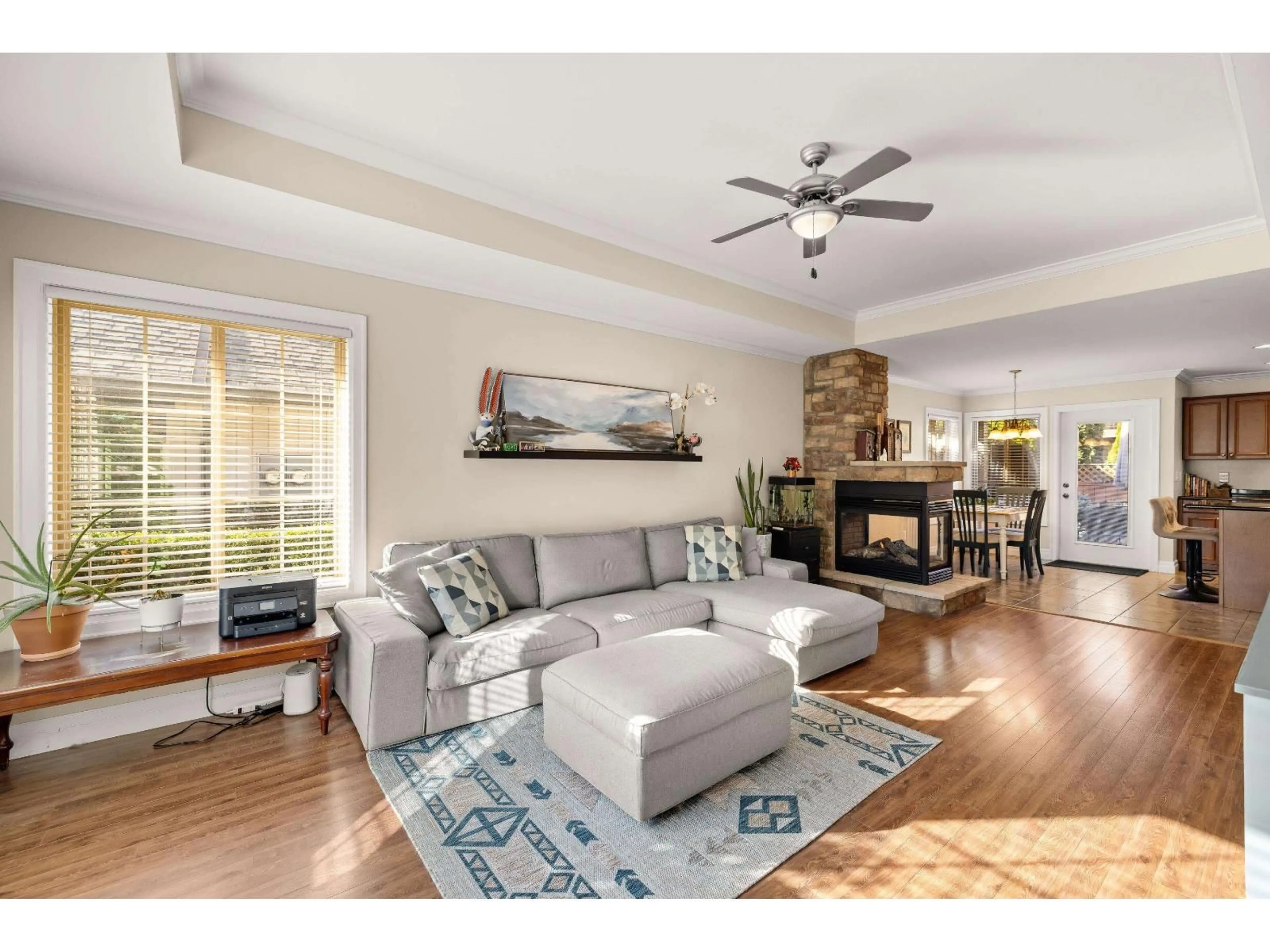 Living room with furniture, unknown for 35 - 44523 MCLAREN DRIVE, Chilliwack British Columbia V2R0C2