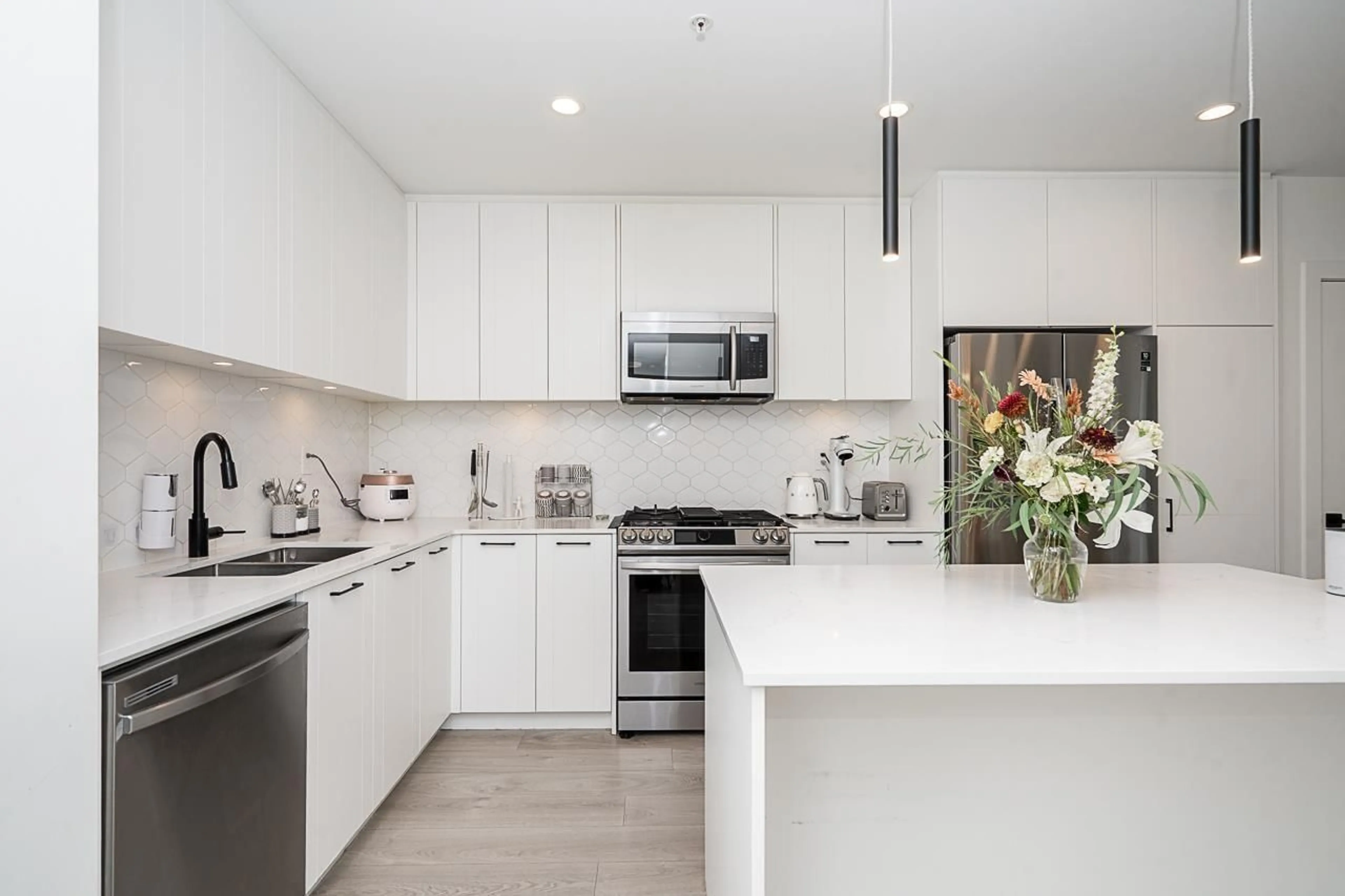 Unknown for 404 - 20052 83A AVENUE, Langley British Columbia V2Y3P4