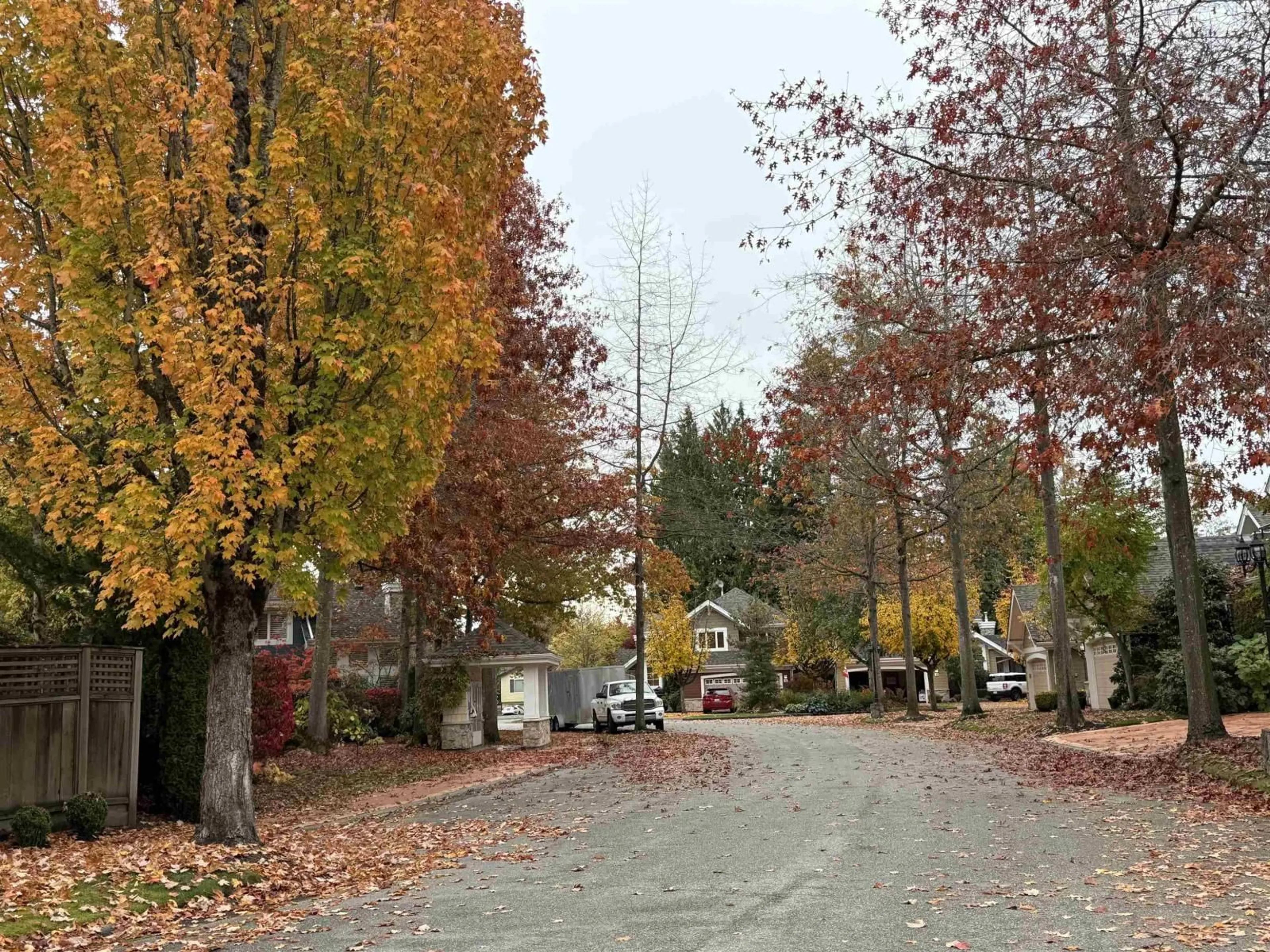 Unknown for 8 - 15505 20 AVENUE, Surrey British Columbia V4A9Y2