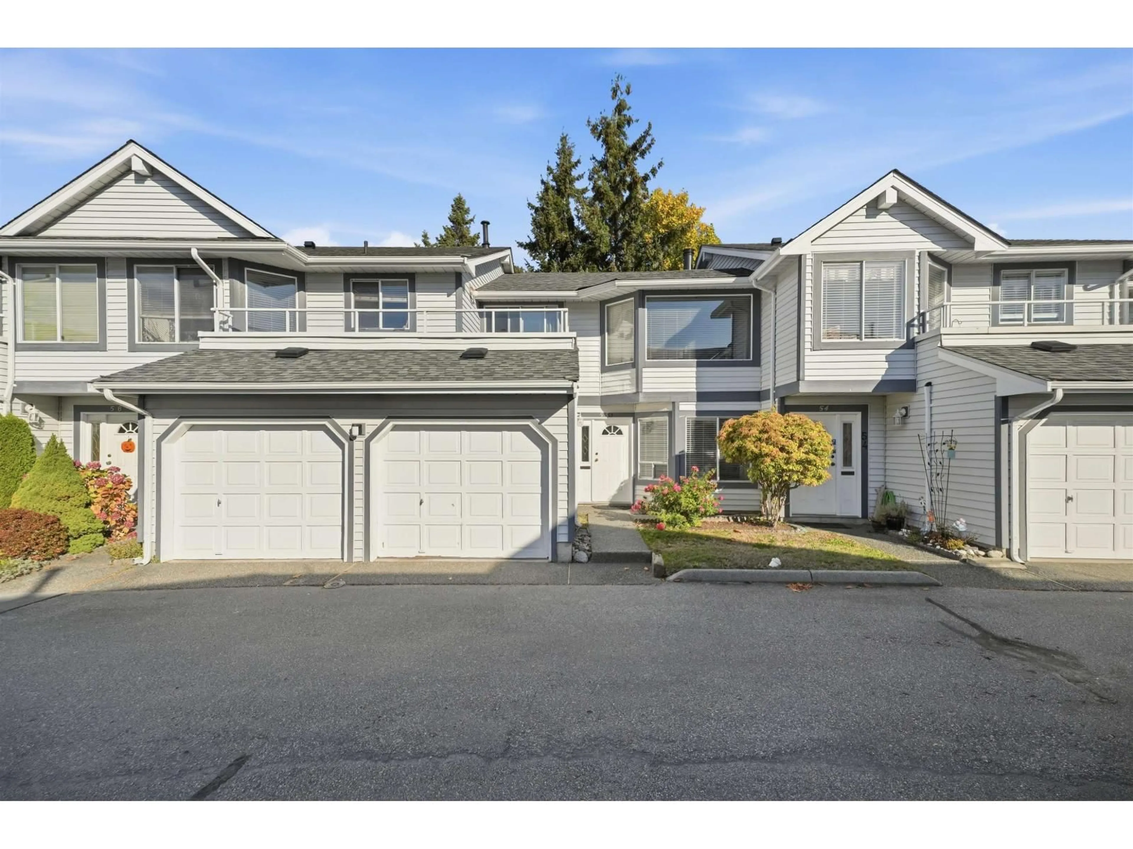 A pic from outside/outdoor area/front of a property/back of a property/a pic from drone, street for 55 - 9281 122 STREET, Surrey British Columbia V3V7R6