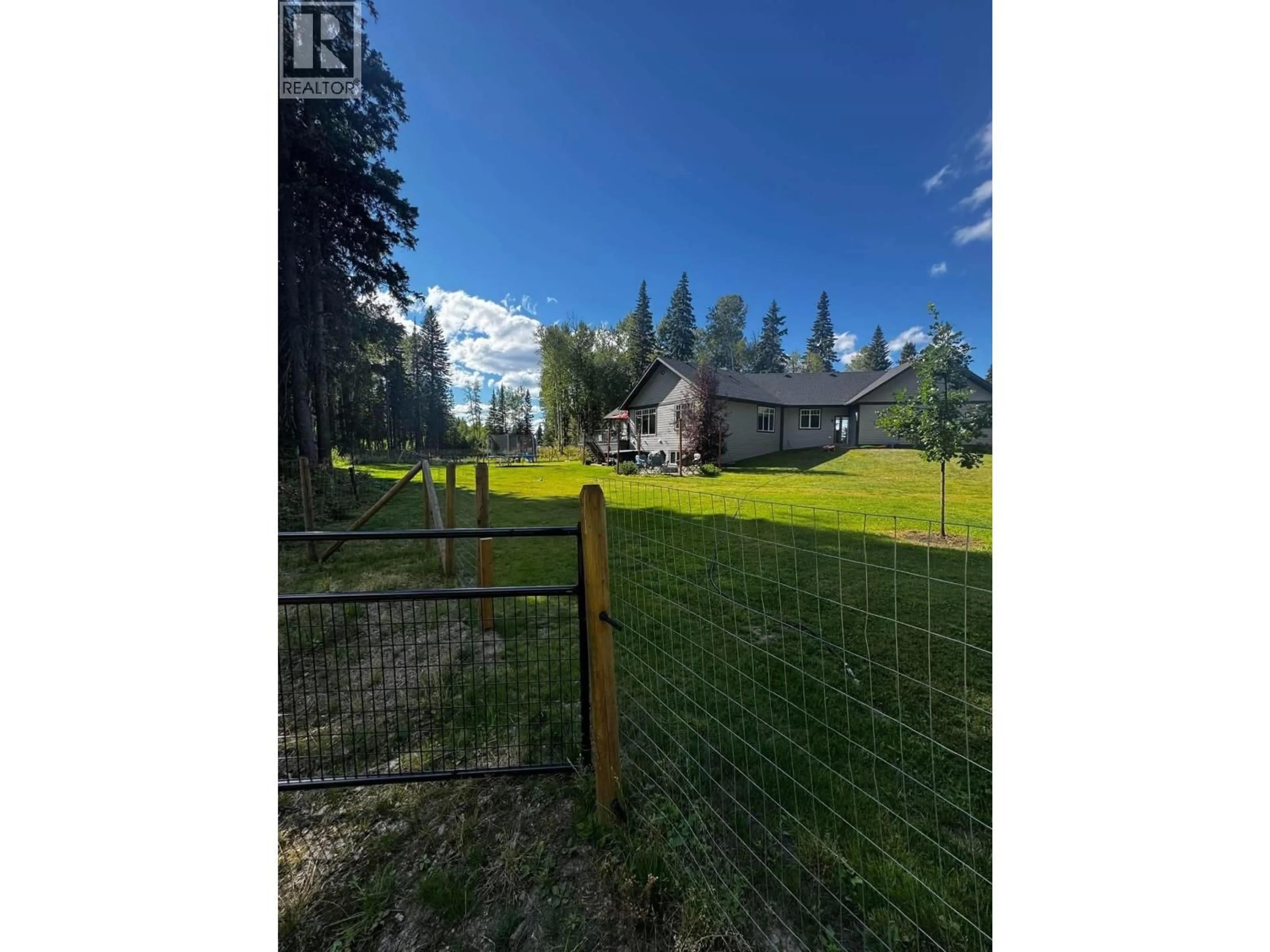 A pic from outside/outdoor area/front of a property/back of a property/a pic from drone, unknown for 110 WESTVIEW ROAD, Prince George British Columbia V2M7C8