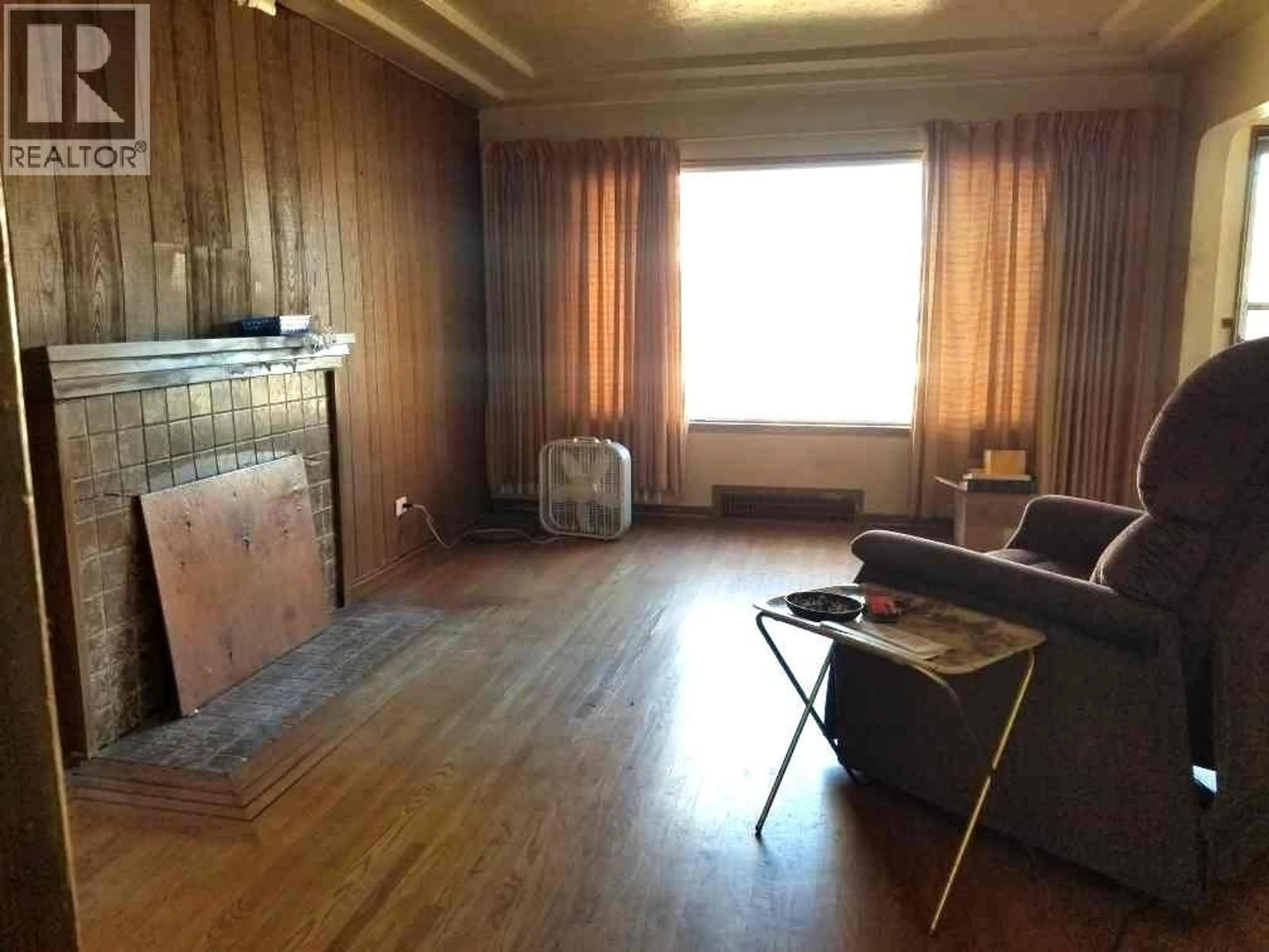 A pic of a room for 1582 49TH AVENUE, Vancouver British Columbia V5P1S6