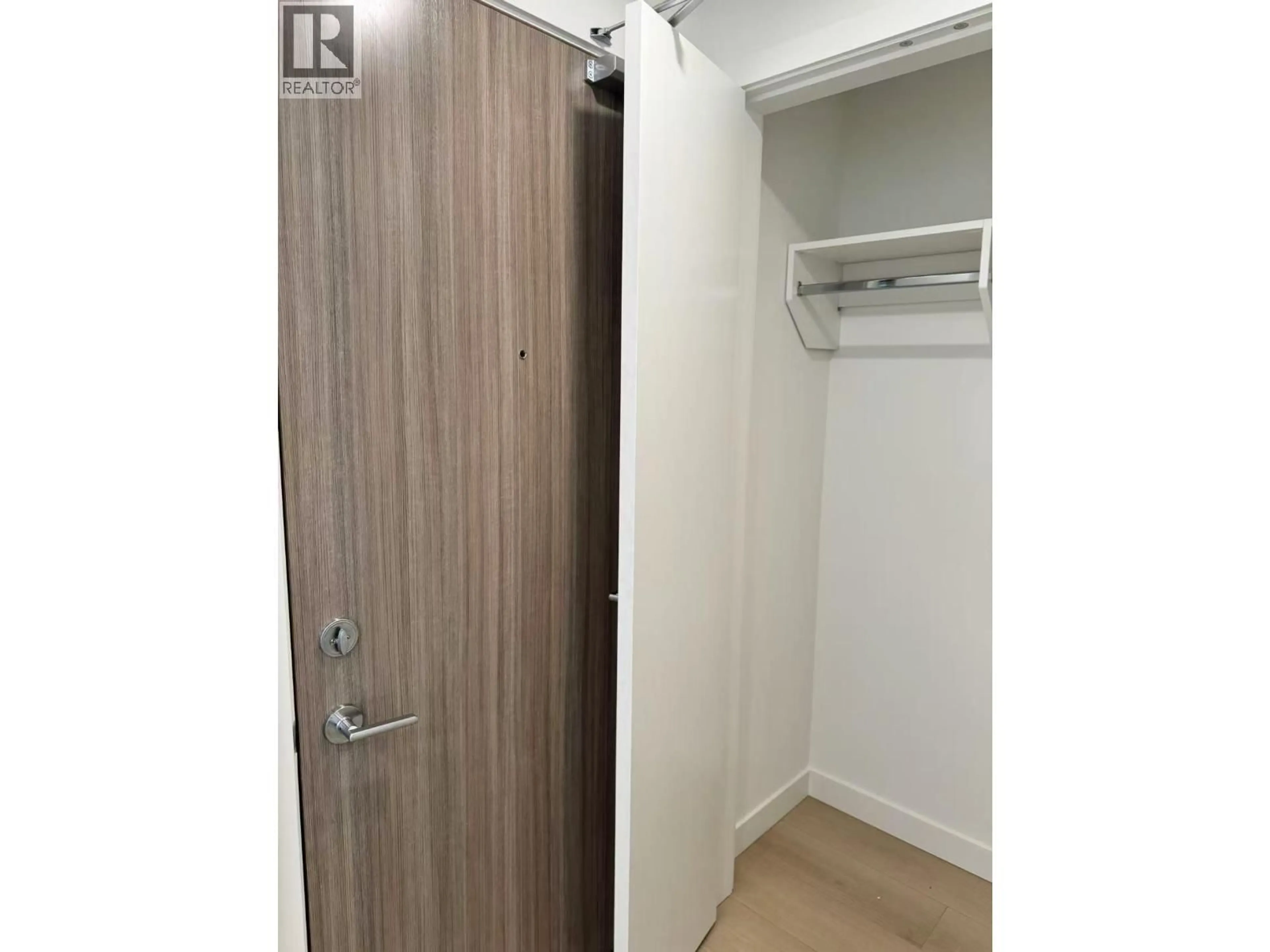 Storage room or clothes room or walk-in closet for 308 - 6468 WILLINGDON AVENUE, Burnaby British Columbia V5H0L3