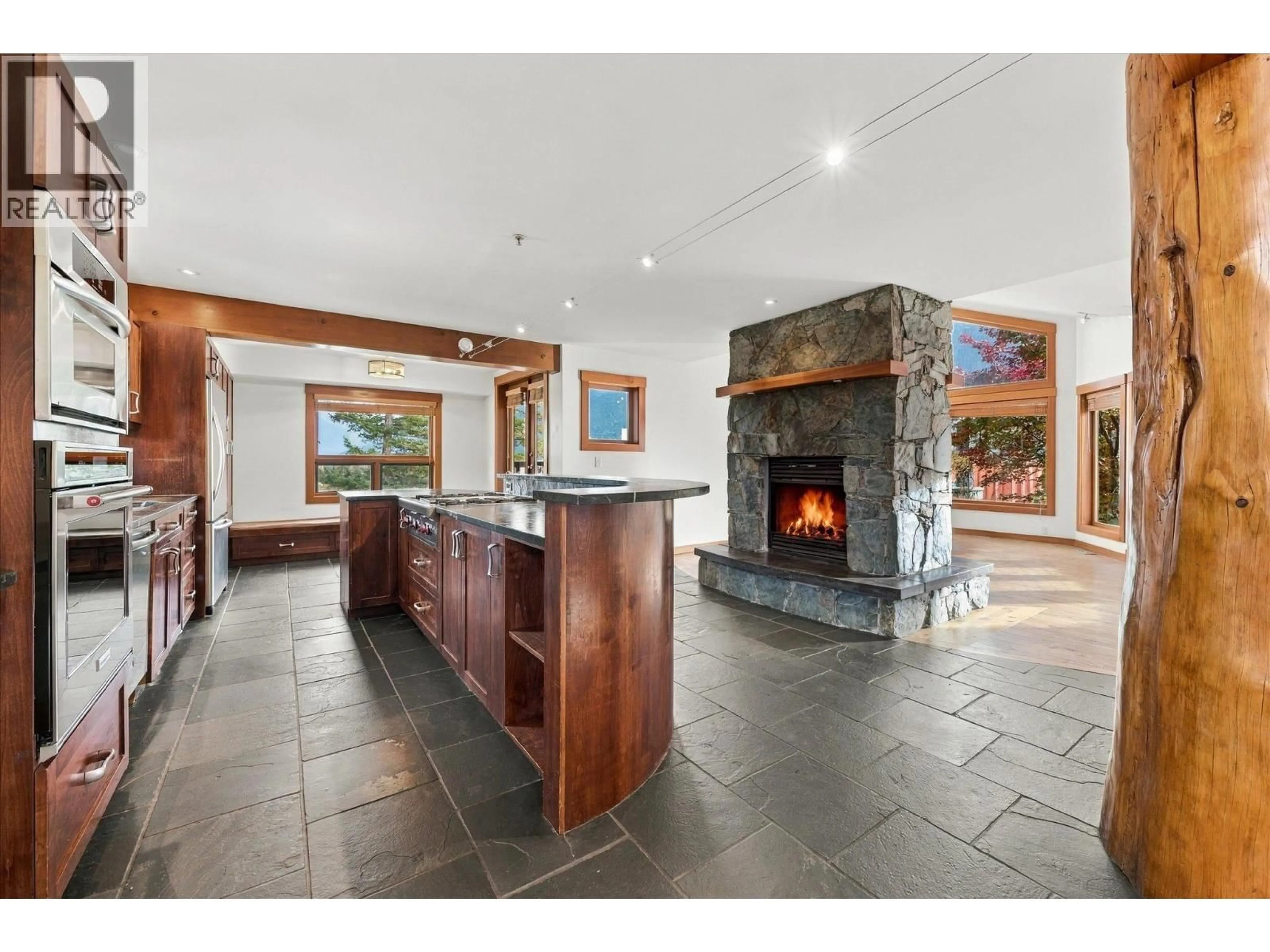 Unknown for 1777 PINEWOOD DRIVE, Pemberton British Columbia V0N2L3