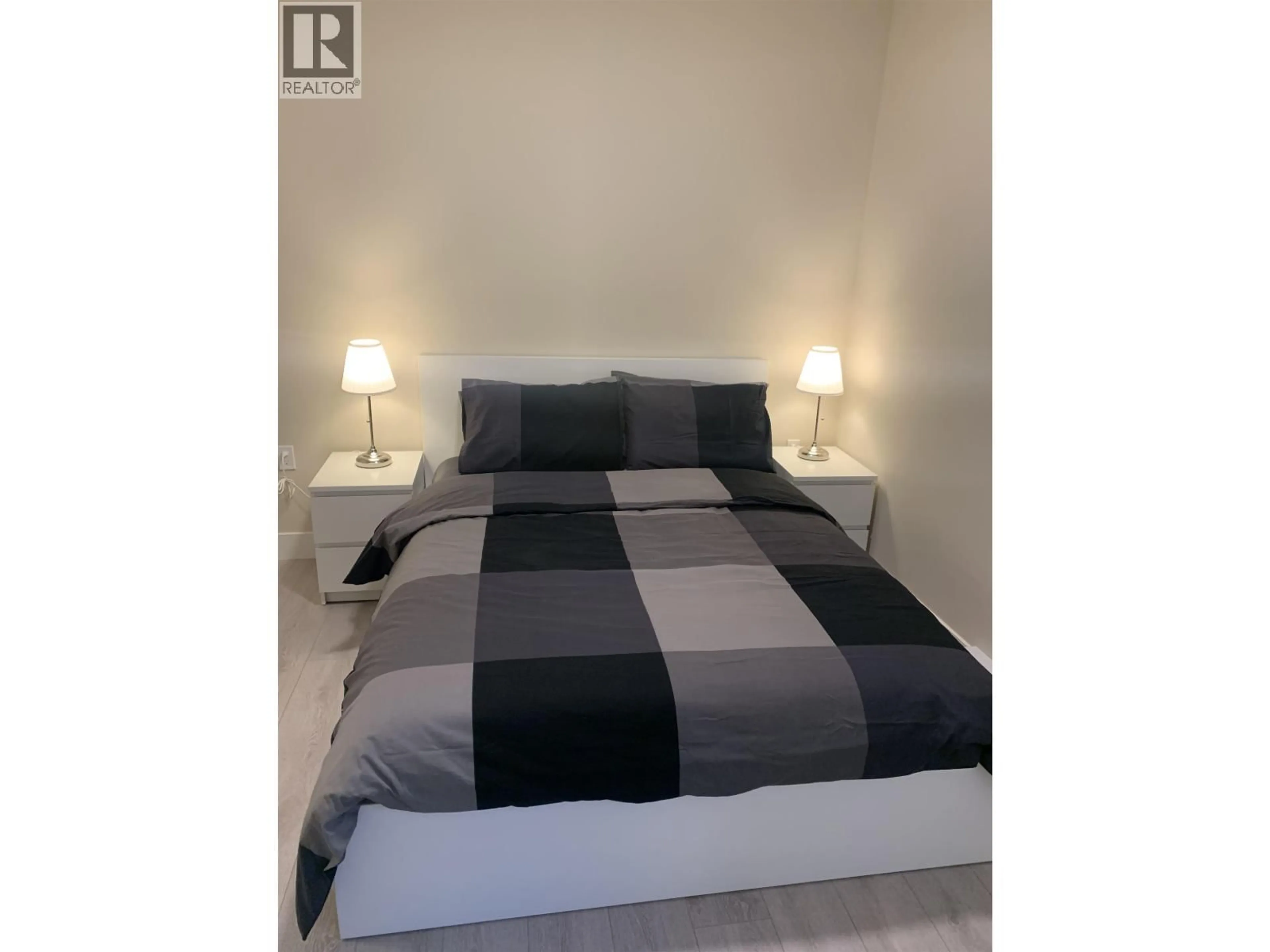 Bedroom with bed, unknown for 206 - 4882 SLOCAN STREET, Vancouver British Columbia V5R2A3