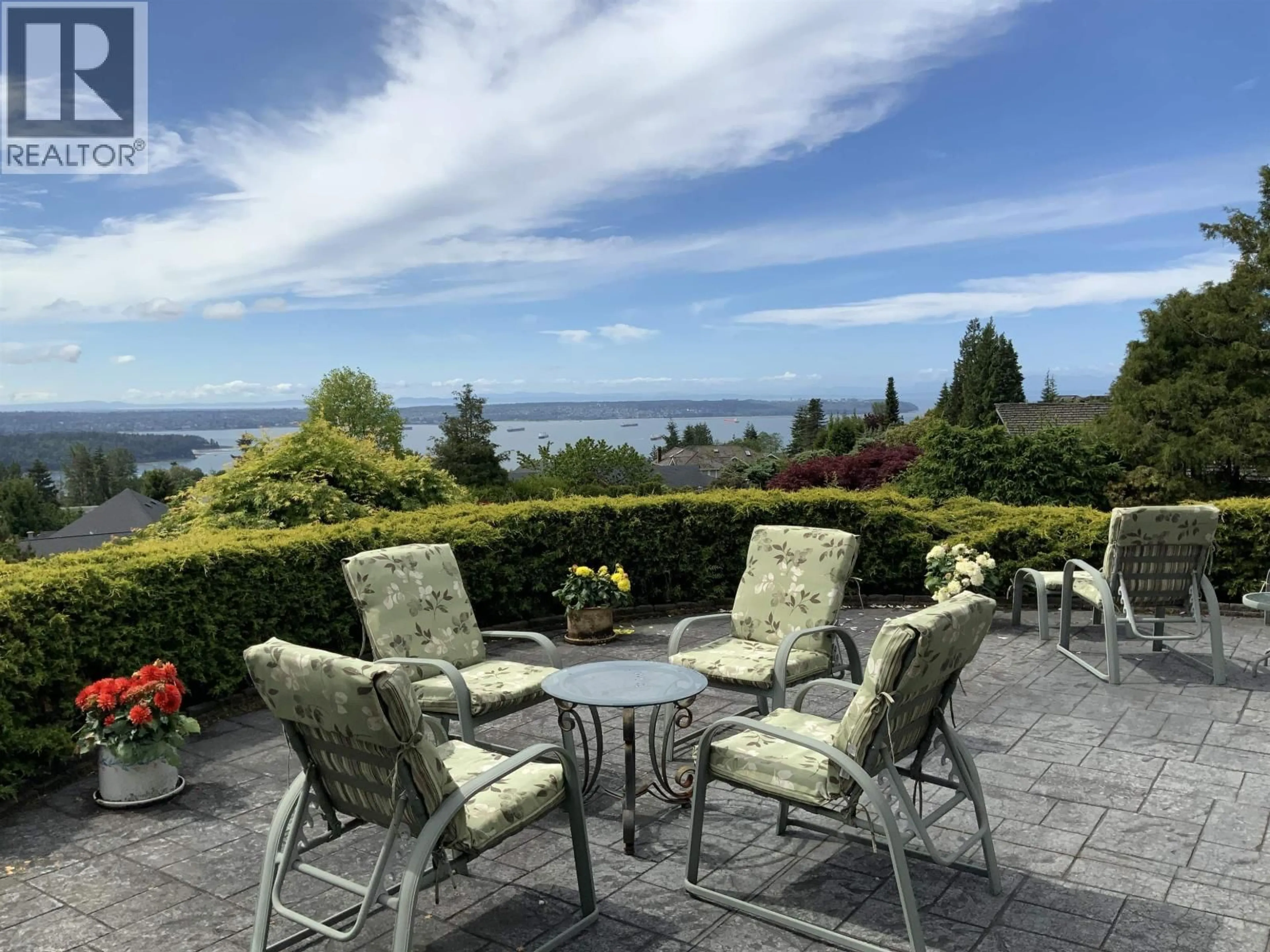 Patio, water/lake/river/ocean view for 1263 CHARTWELL PLACE, West Vancouver British Columbia V7S2S2
