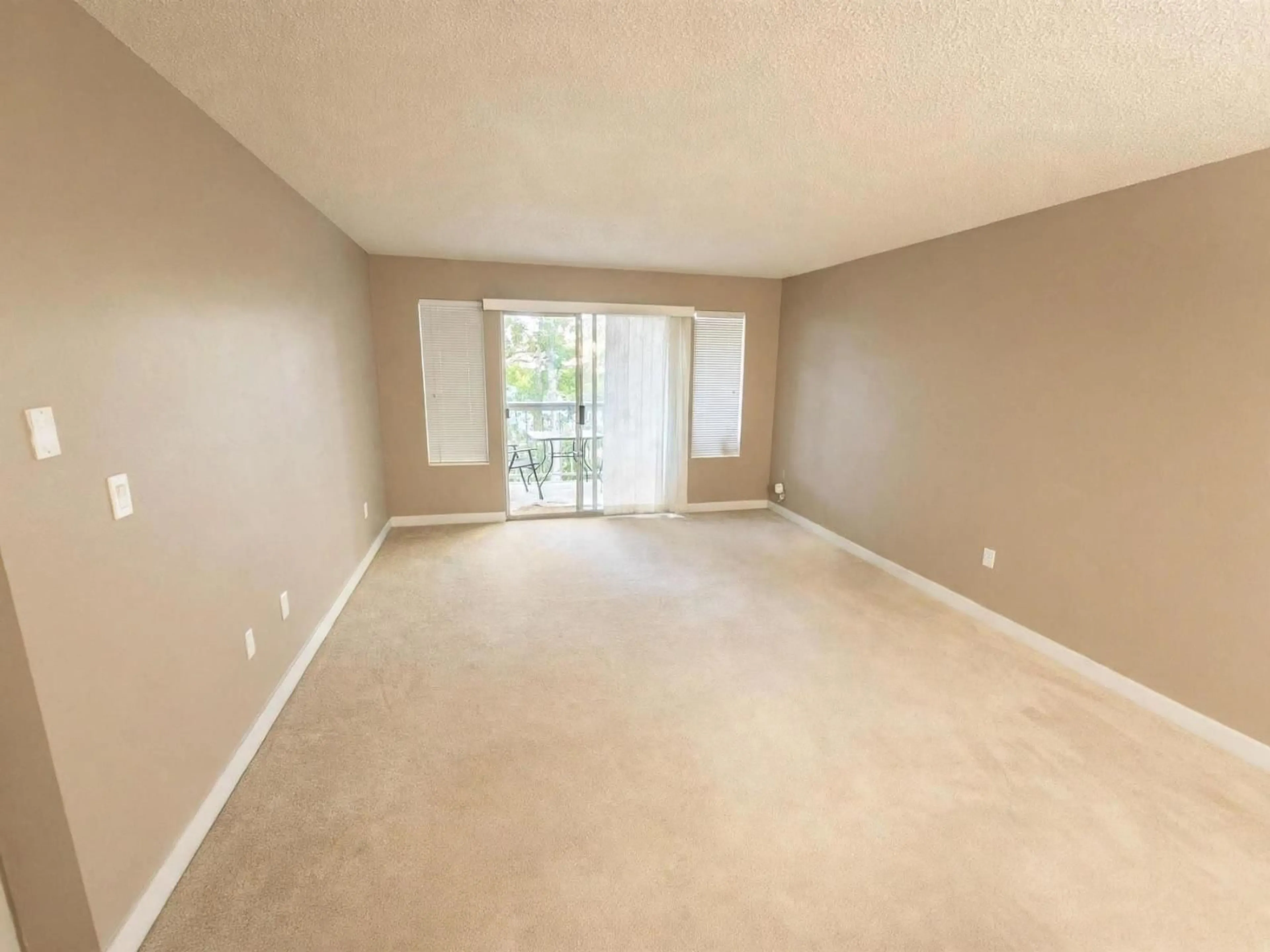 A pic of a room for 203 - 5664 200 STREET, Langley British Columbia V3A1M8