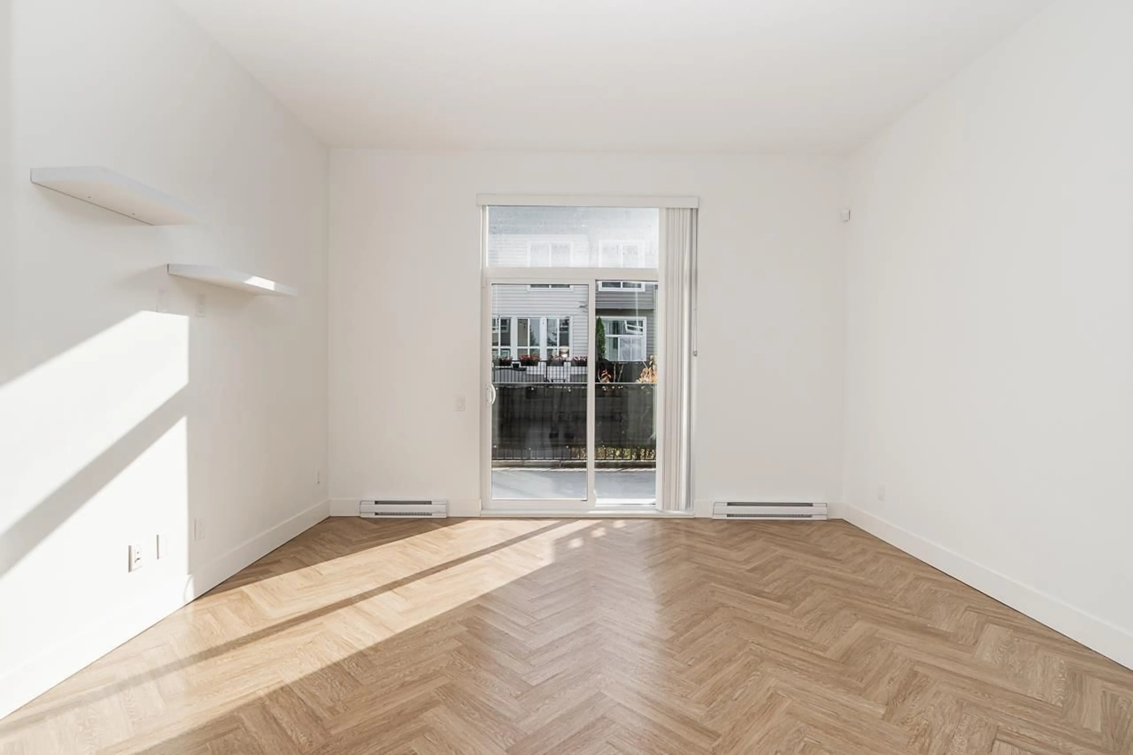 A pic of a room for 2 - 15938 27 AVENUE, Surrey British Columbia V3Z0T2