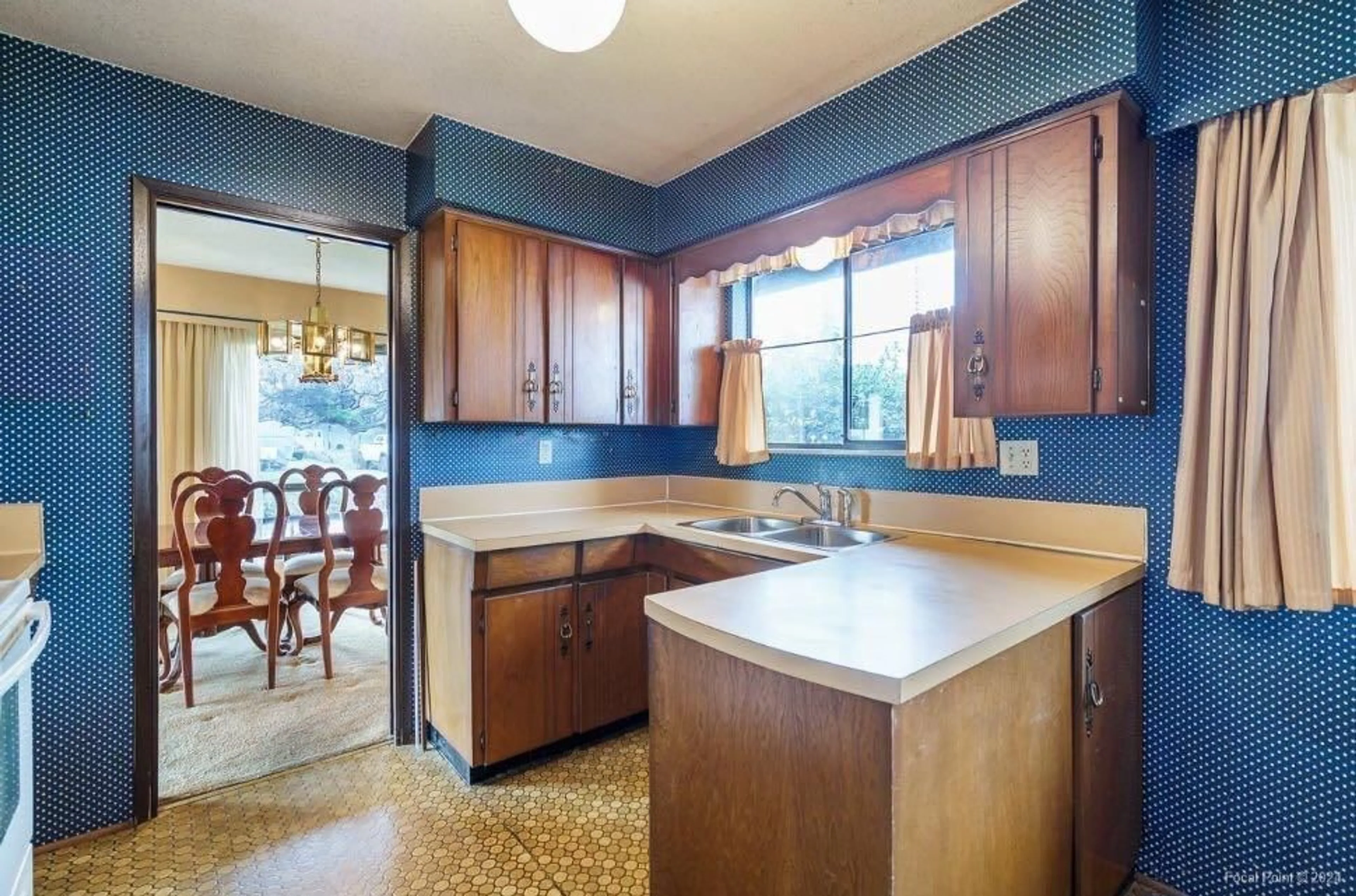 Standard kitchen, ceramic/tile floor for 8454 116A STREET, Delta British Columbia V4C7N9