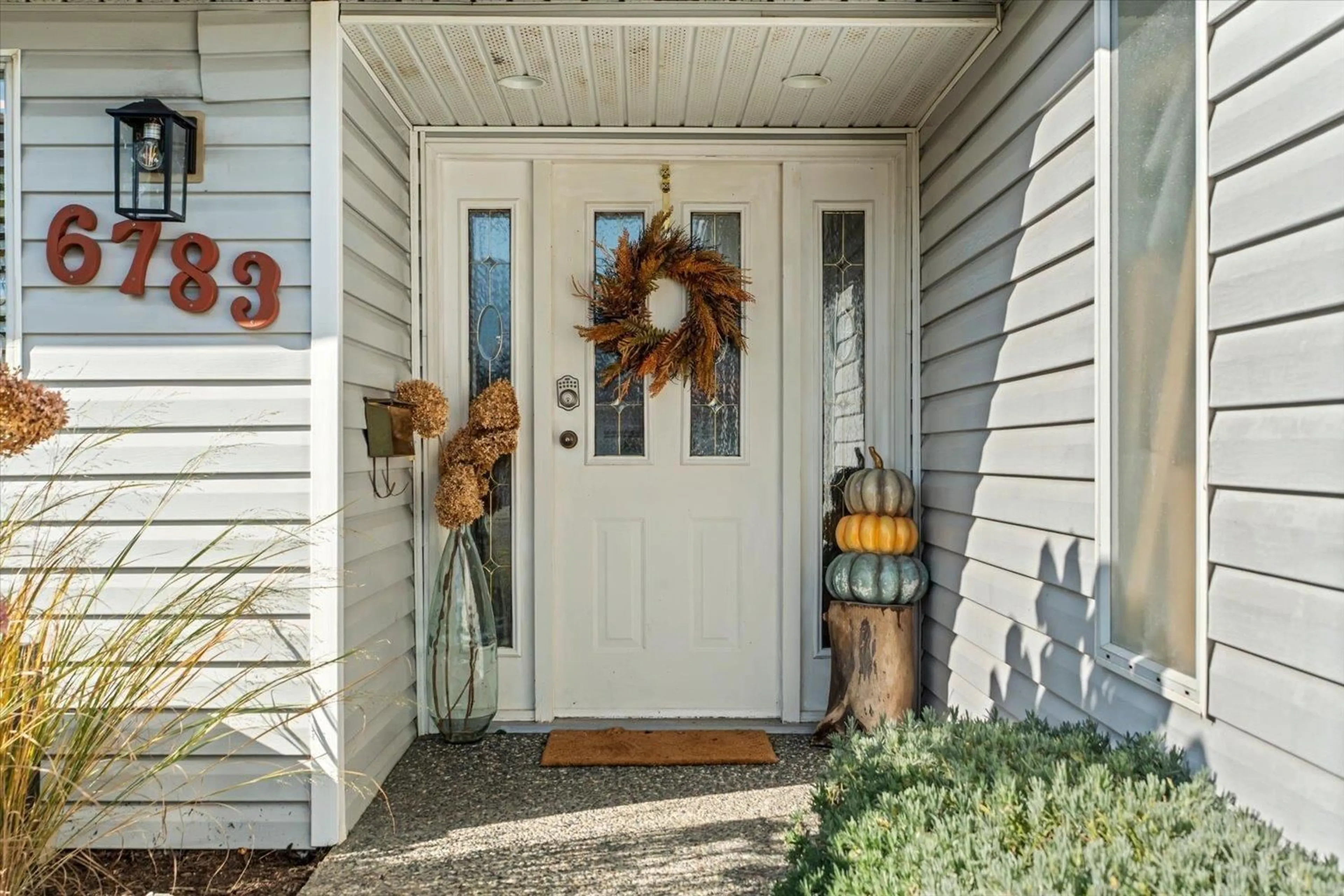 Indoor entryway for 6783 VANMAR STREET, Chilliwack British Columbia V2R2W1