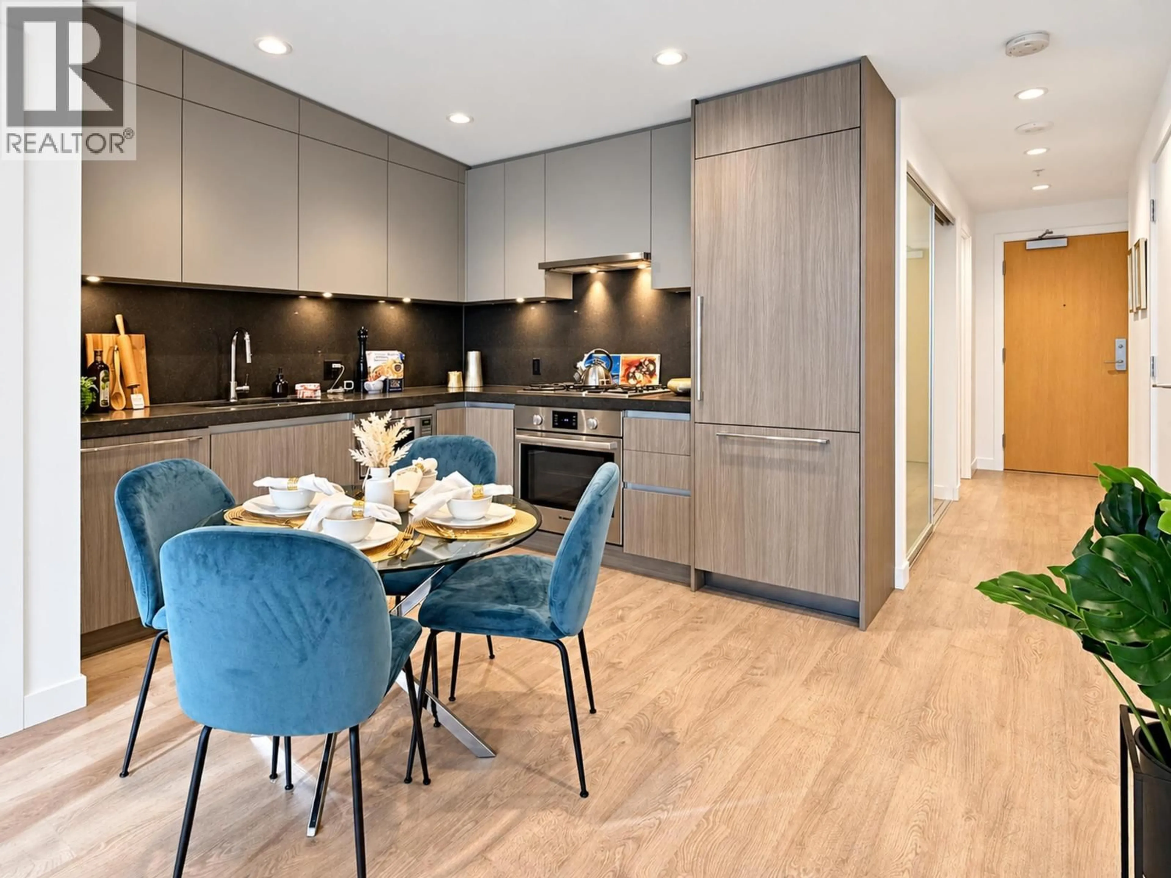 Open concept kitchen, unknown for 703 - 6080 MCKAY AVENUE, Burnaby British Columbia V5H0J4