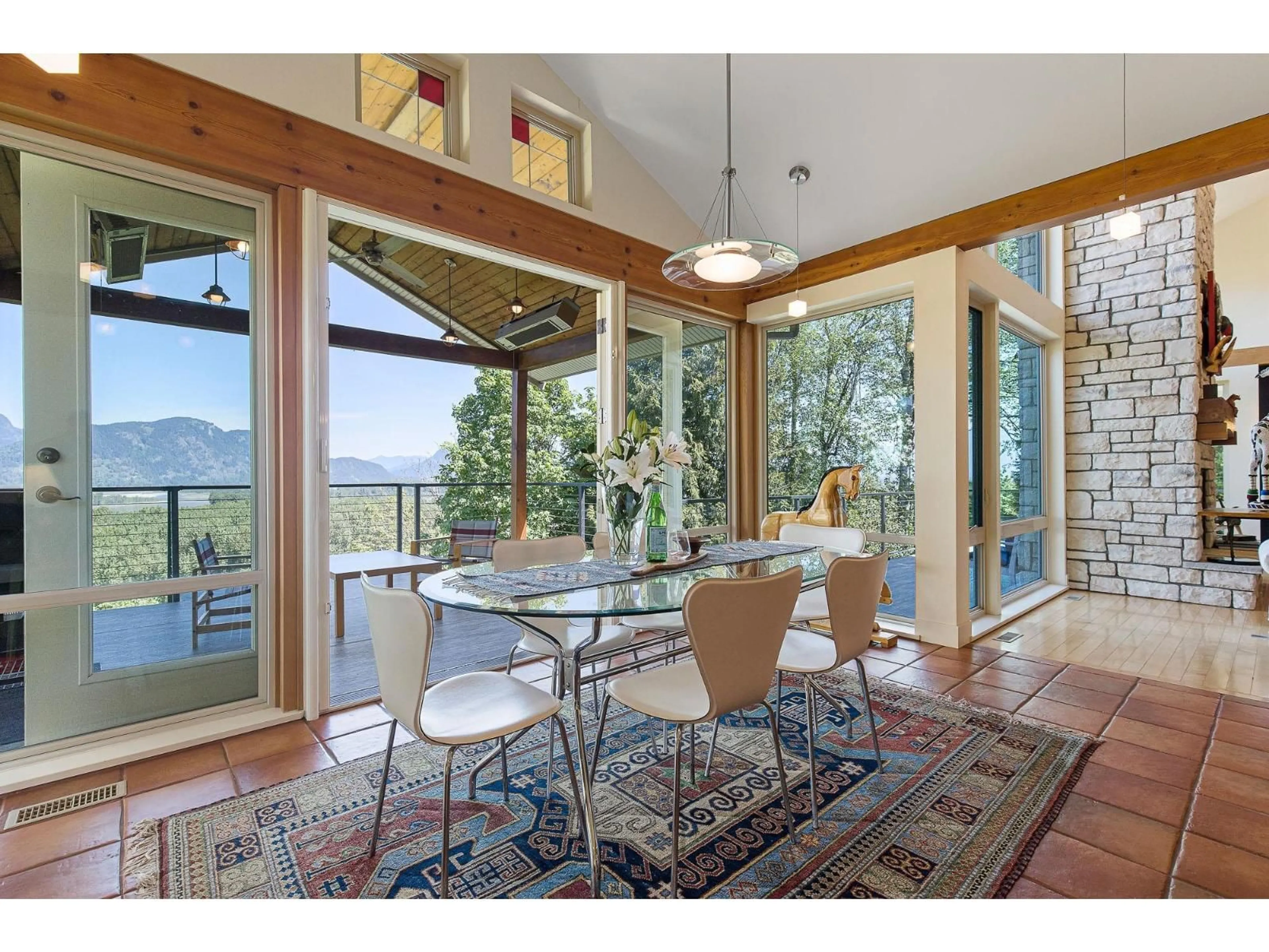 Dining room, unknown for 43857 STONERIDGE PLACE, Chilliwack British Columbia V2R5V2