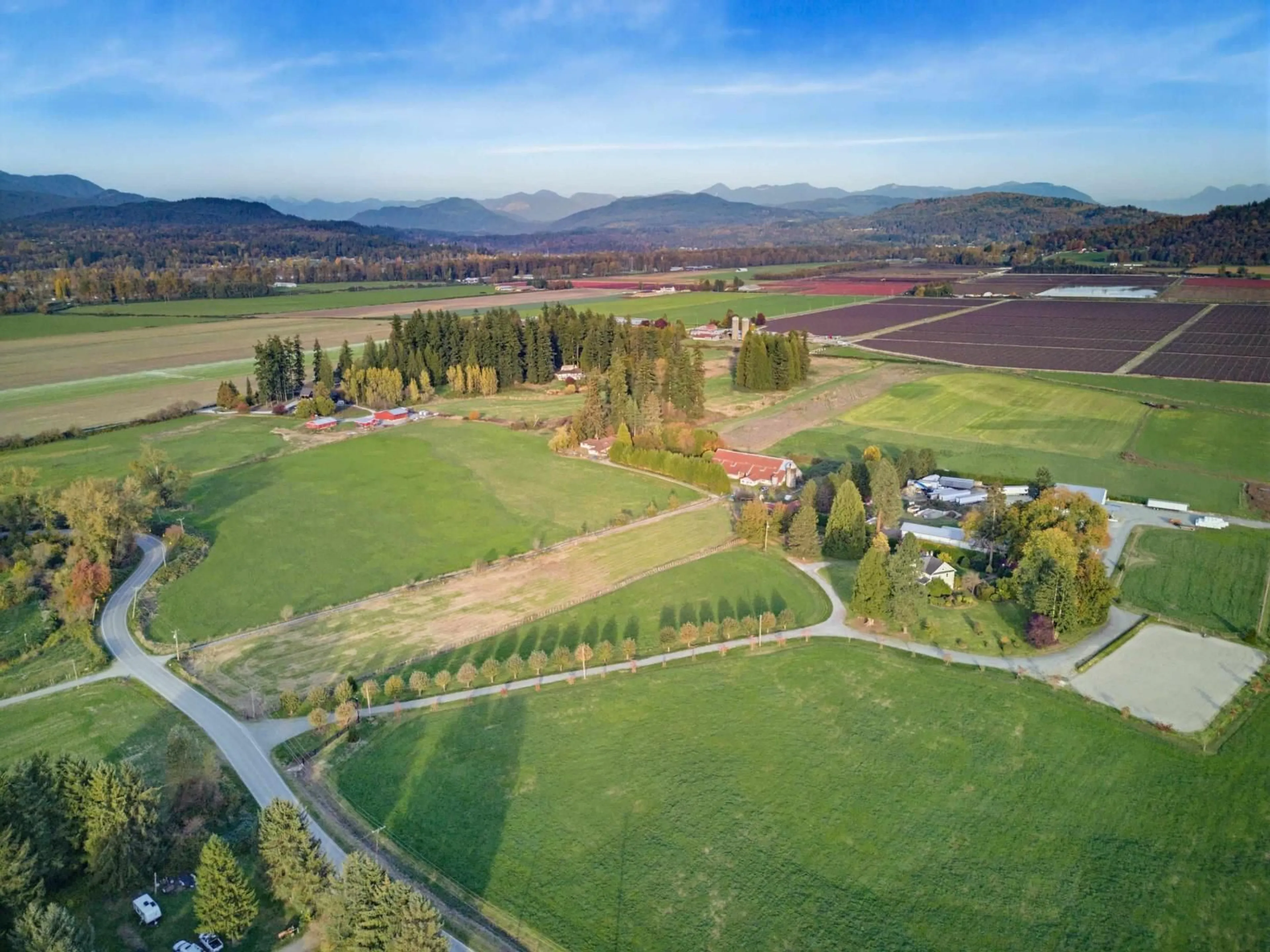 A pic from outside/outdoor area/front of a property/back of a property/a pic from drone, mountain view for 8240 272 STREET, Langley British Columbia V1M3L3