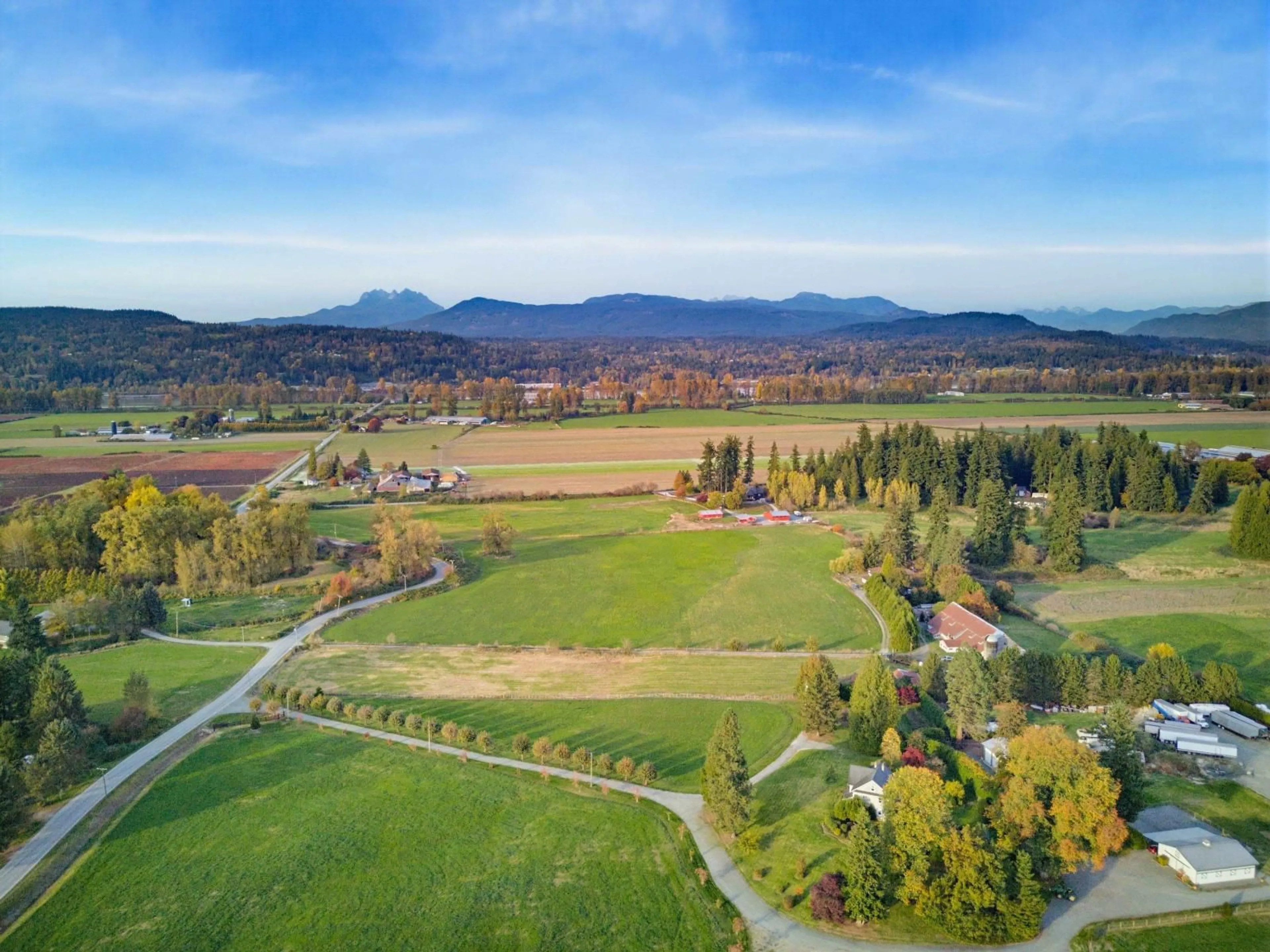 A pic from outside/outdoor area/front of a property/back of a property/a pic from drone, mountain view for 8240 272 STREET, Langley British Columbia V1M3L3
