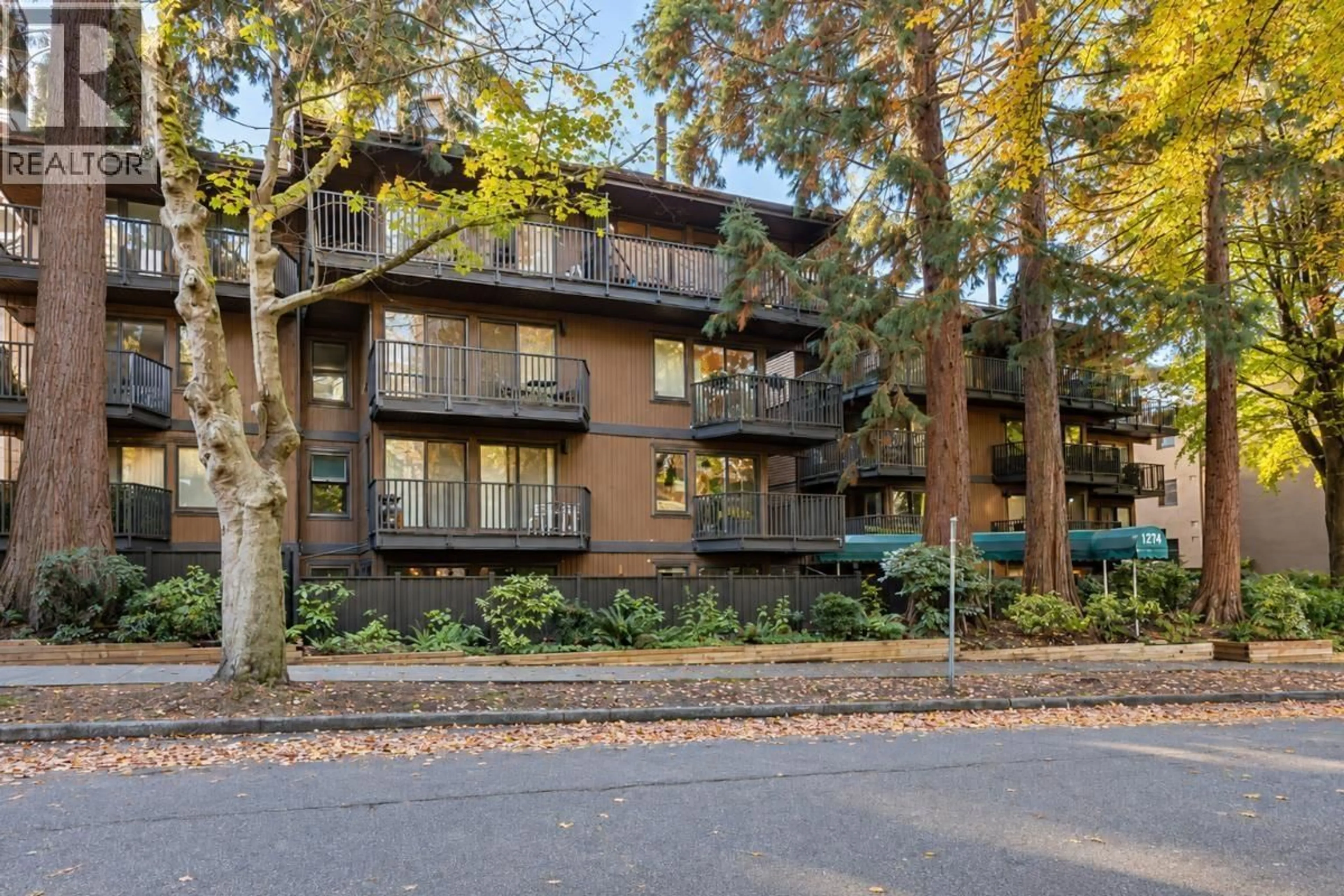 Unknown for 210 - 1274 BARCLAY STREET, Vancouver British Columbia V6E1H3