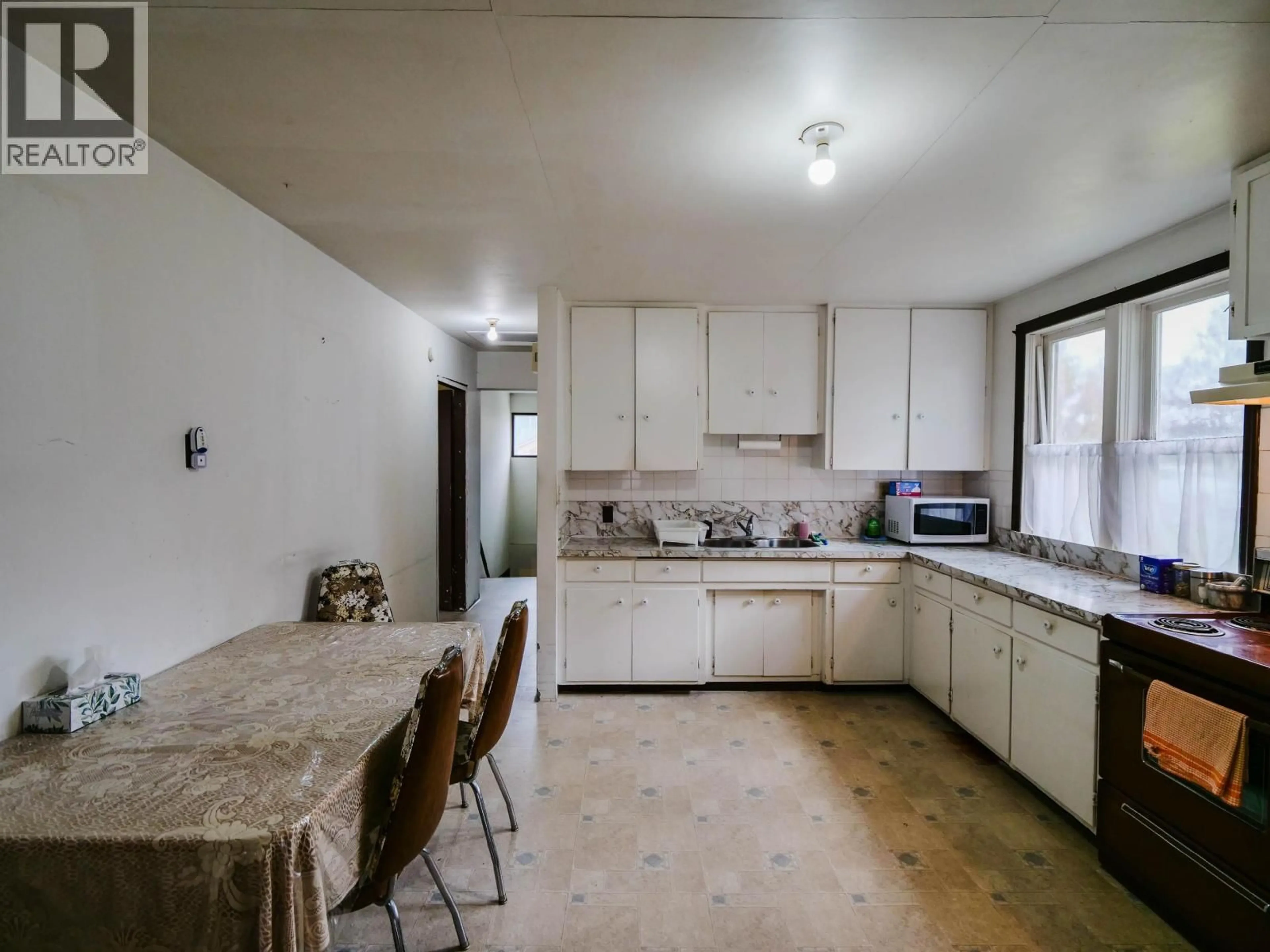 Standard kitchen, unknown for 456 WILSON STREET, Quesnel British Columbia V2J2V9