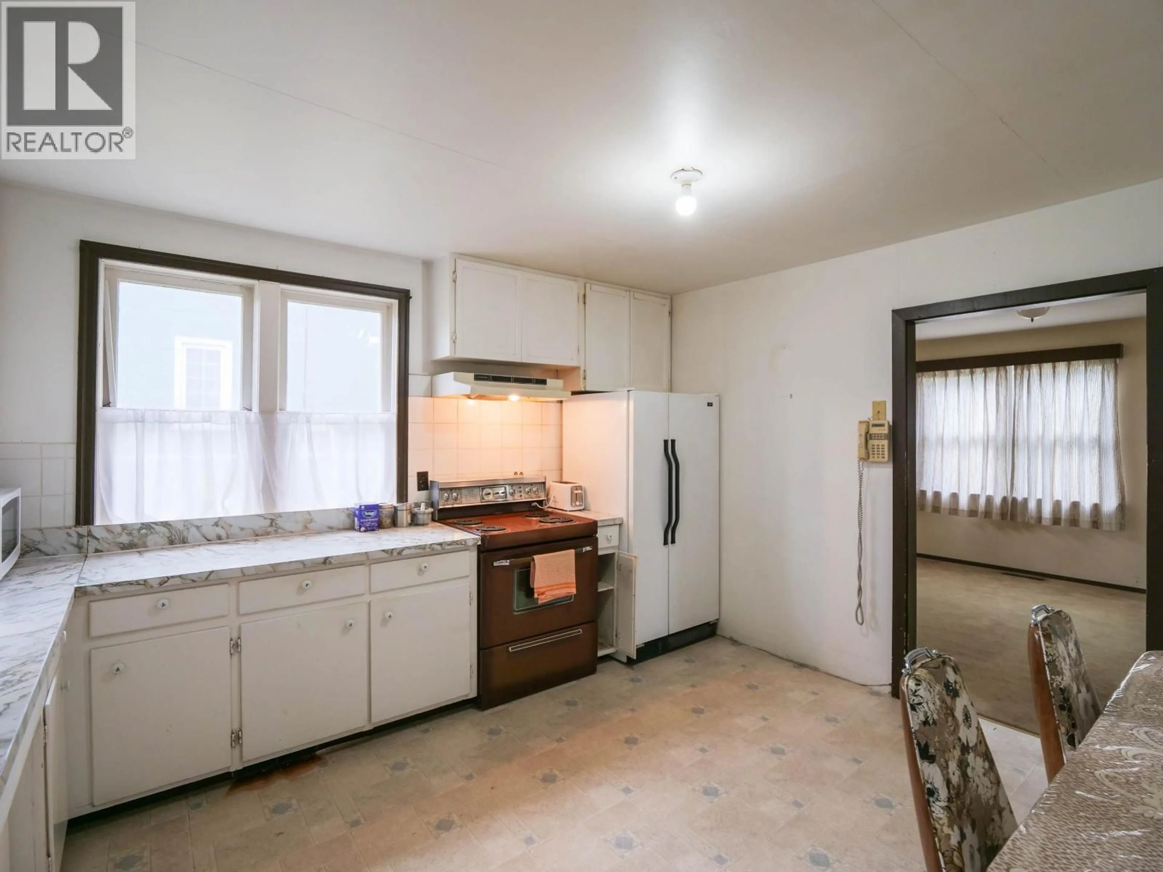 Standard kitchen, unknown for 456 WILSON STREET, Quesnel British Columbia V2J2V9