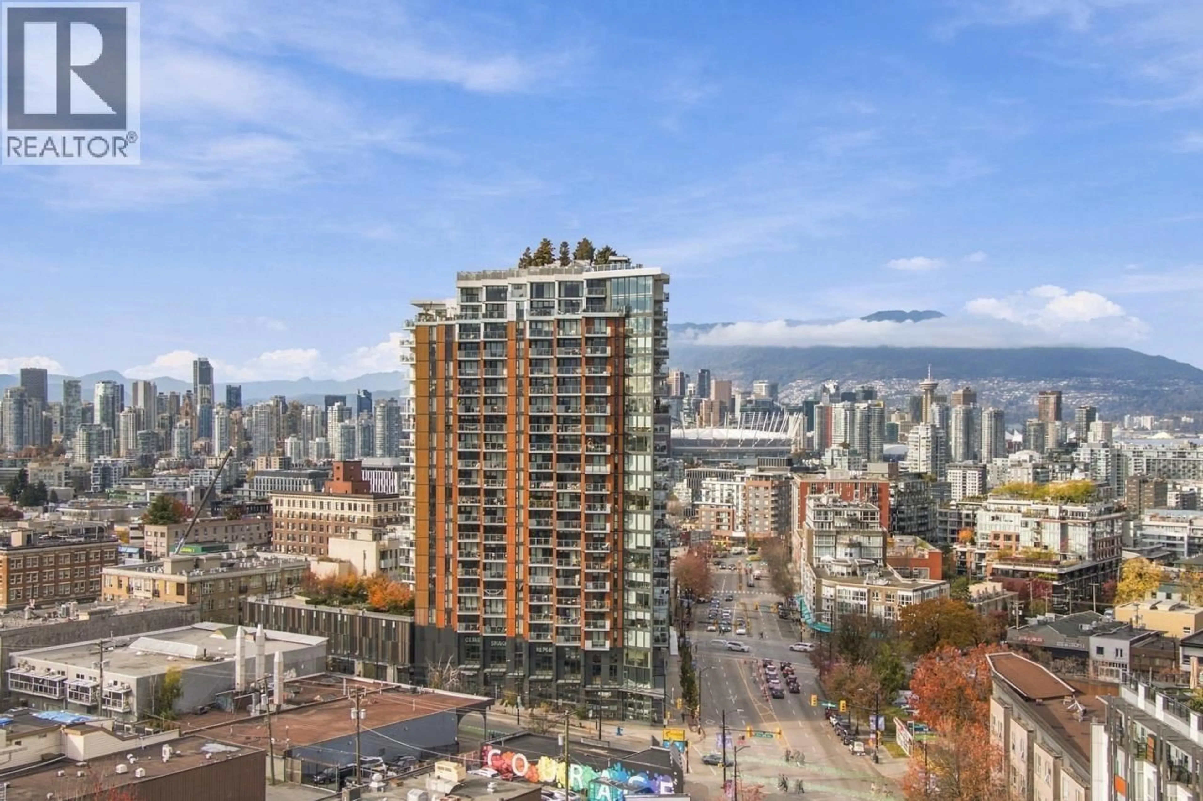 A pic from outside/outdoor area/front of a property/back of a property/a pic from drone, city buildings view from balcony for 1204 - 2770 SOPHIA STREET, Vancouver British Columbia V5T0A4