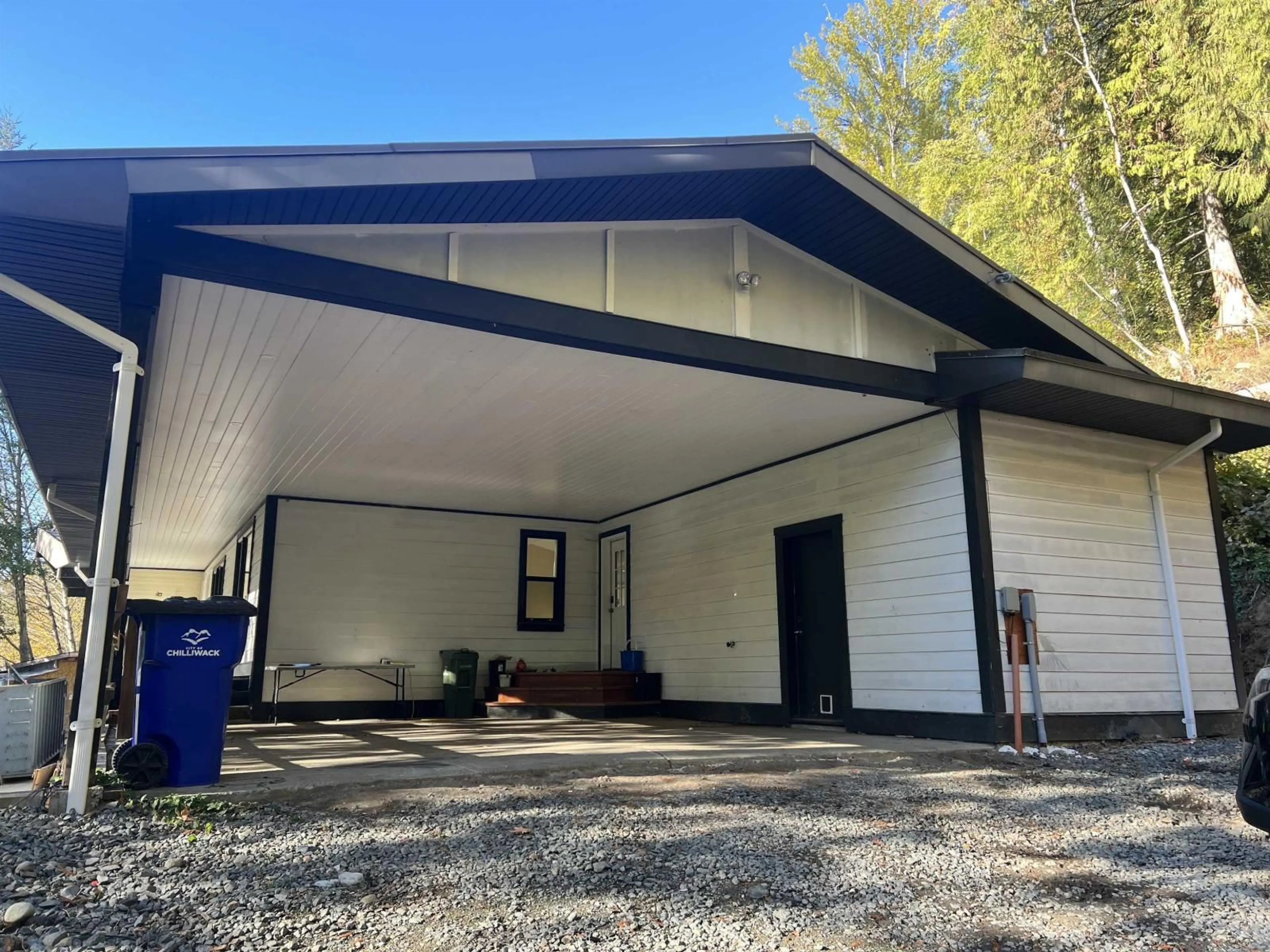 Indoor garage for 5970 RYDER LAKE ROAD, Ryder Lake British Columbia V4Z1E2