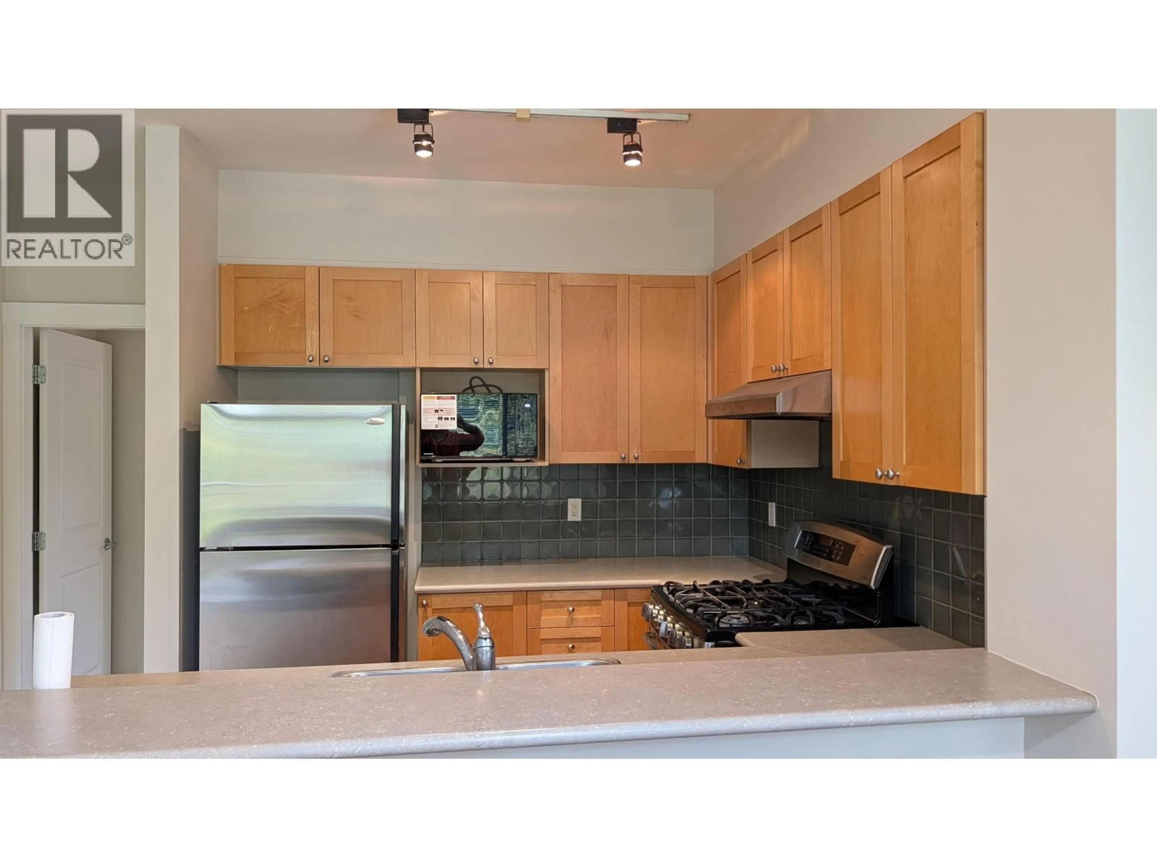 Standard kitchen, unknown for 201 - 2280 WESBROOK MALL, Vancouver British Columbia V6T2K3