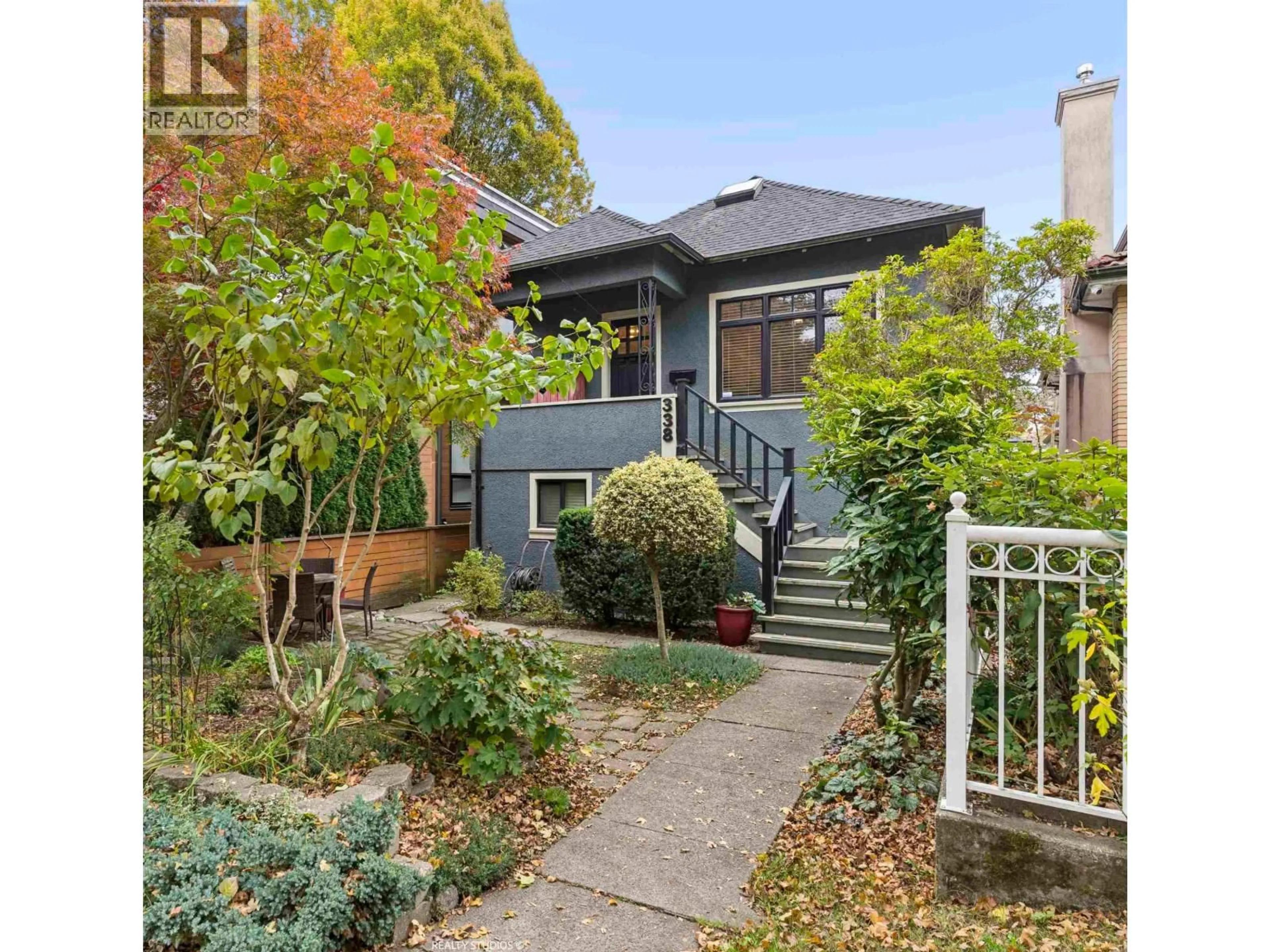 Unknown for 338 20TH AVENUE, Vancouver British Columbia V5V1M3