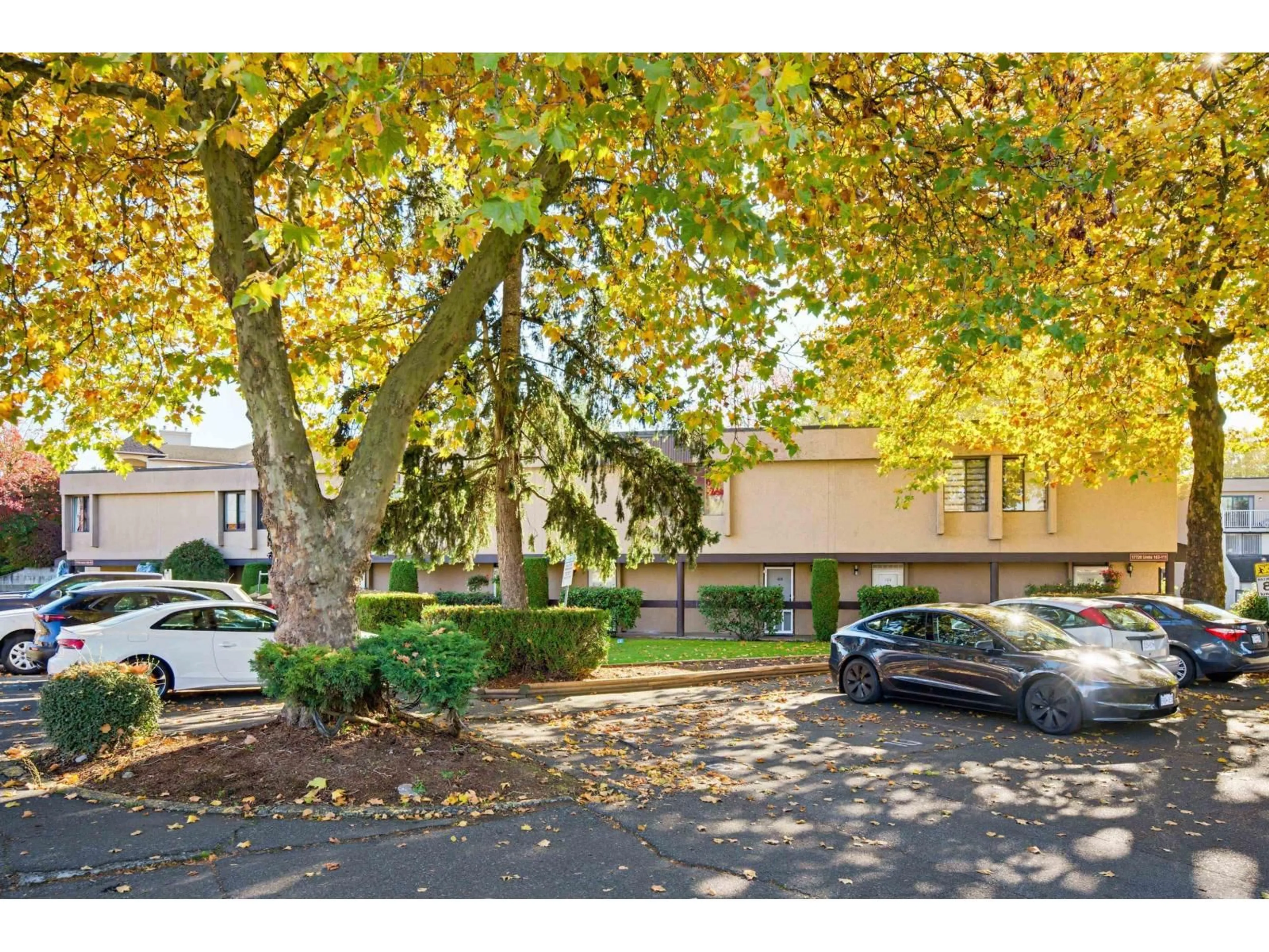 Unknown for 106 - 17720 60 AVENUE, Surrey British Columbia V3S1V2