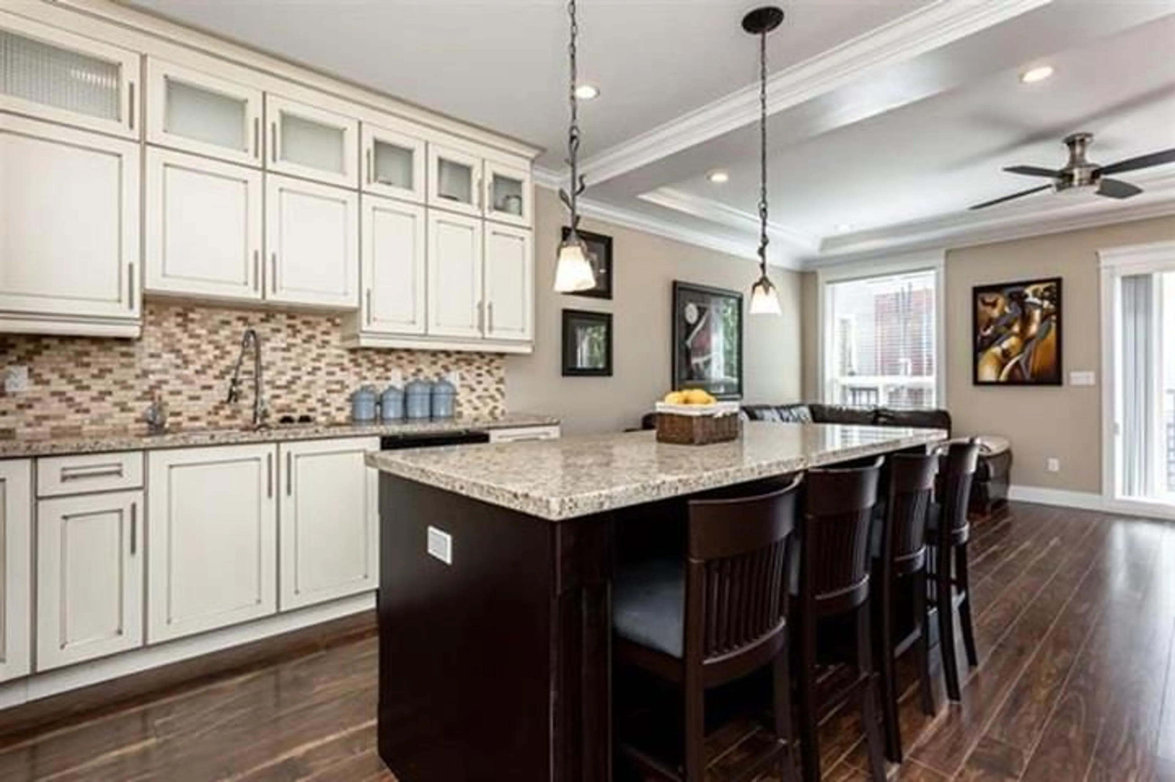 Open concept kitchen, ceramic/tile floor for 7213 190 STREET, Surrey British Columbia V4N6E6
