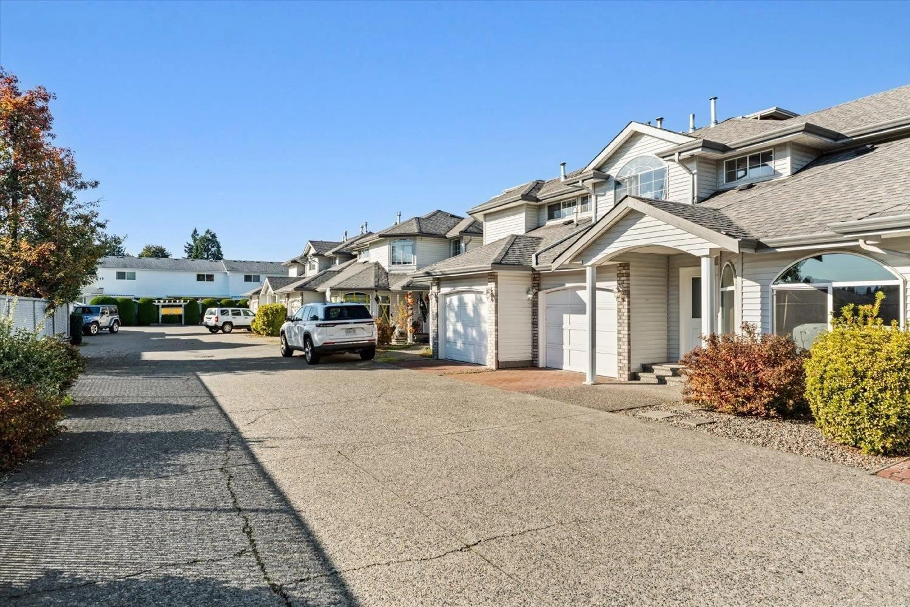 Unknown for 2 - 9457 BROADWAY ROAD, Chilliwack British Columbia V2P5T8