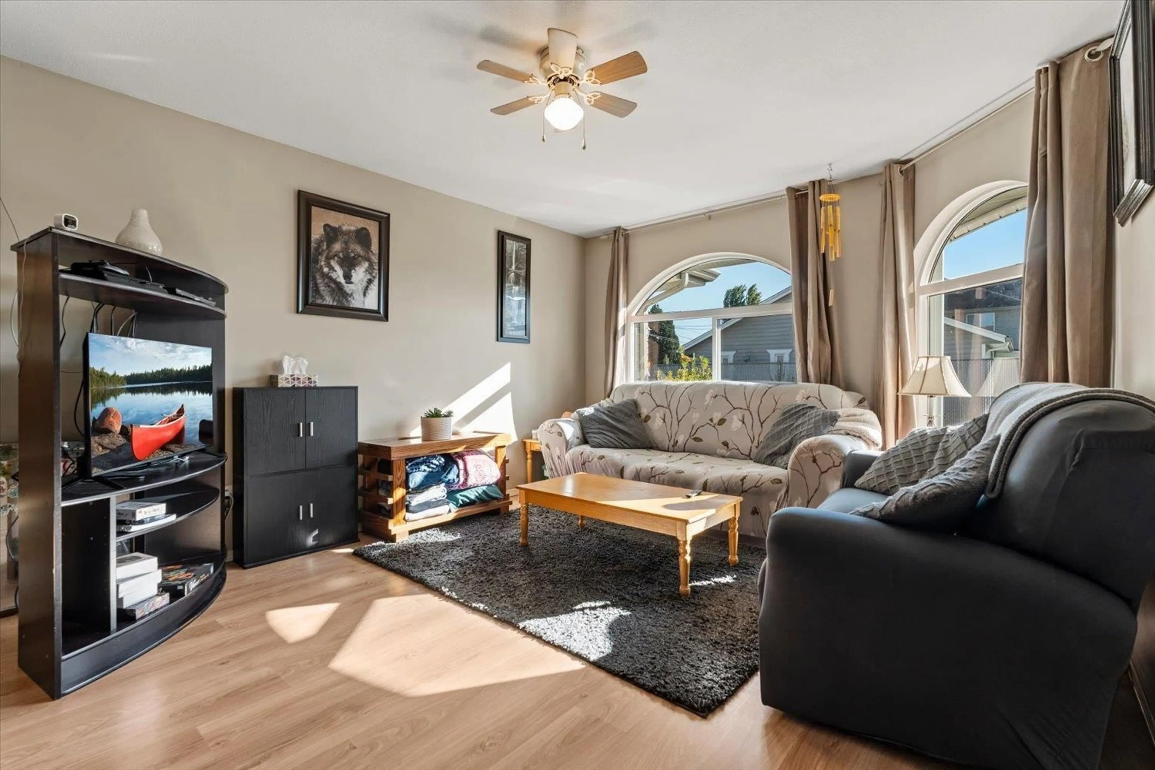 Living room with furniture, unknown for 2 - 9457 BROADWAY ROAD, Chilliwack British Columbia V2P5T8