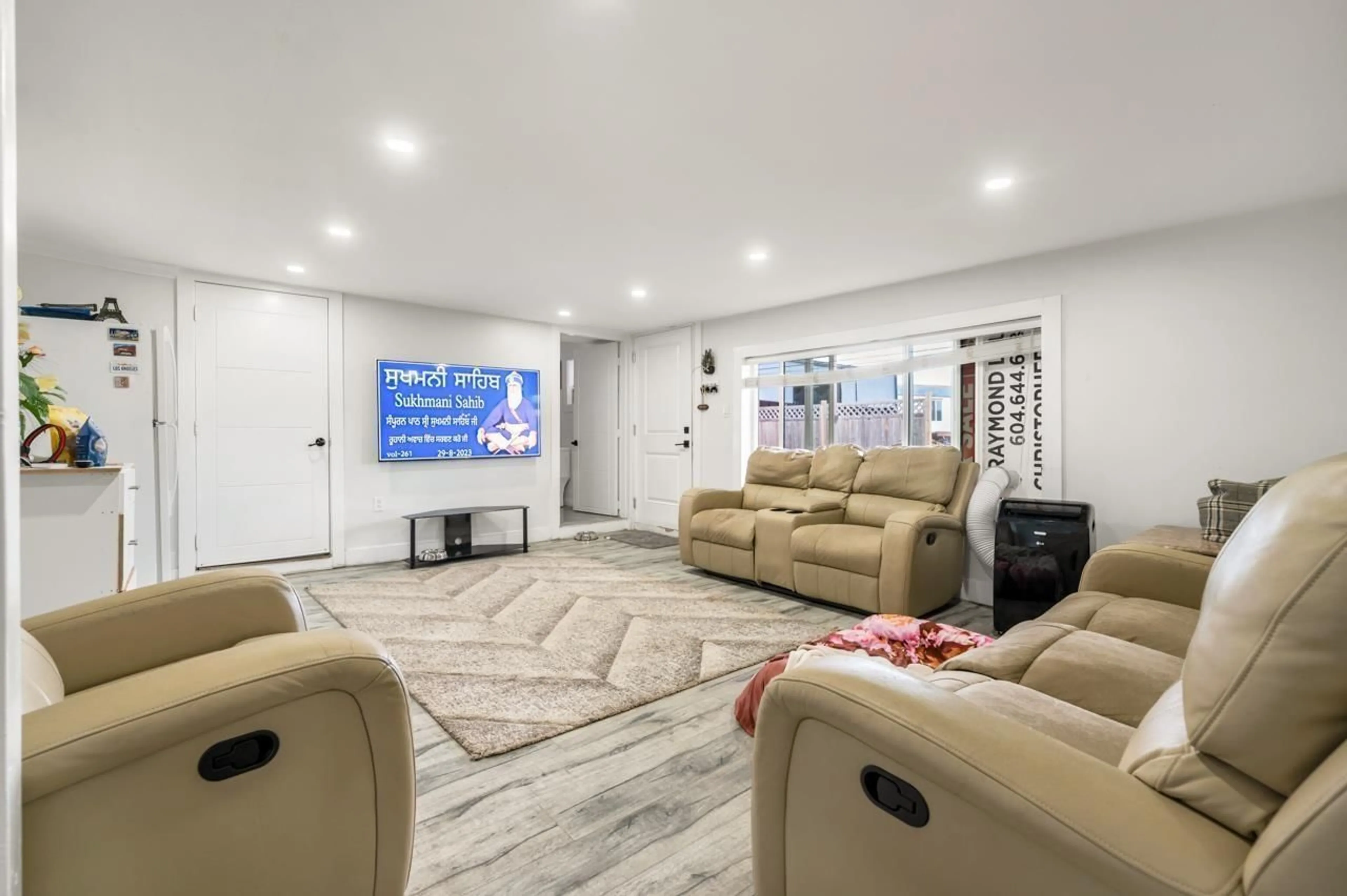 Home theater for 3936 176 STREET, Surrey British Columbia V3Z1C4