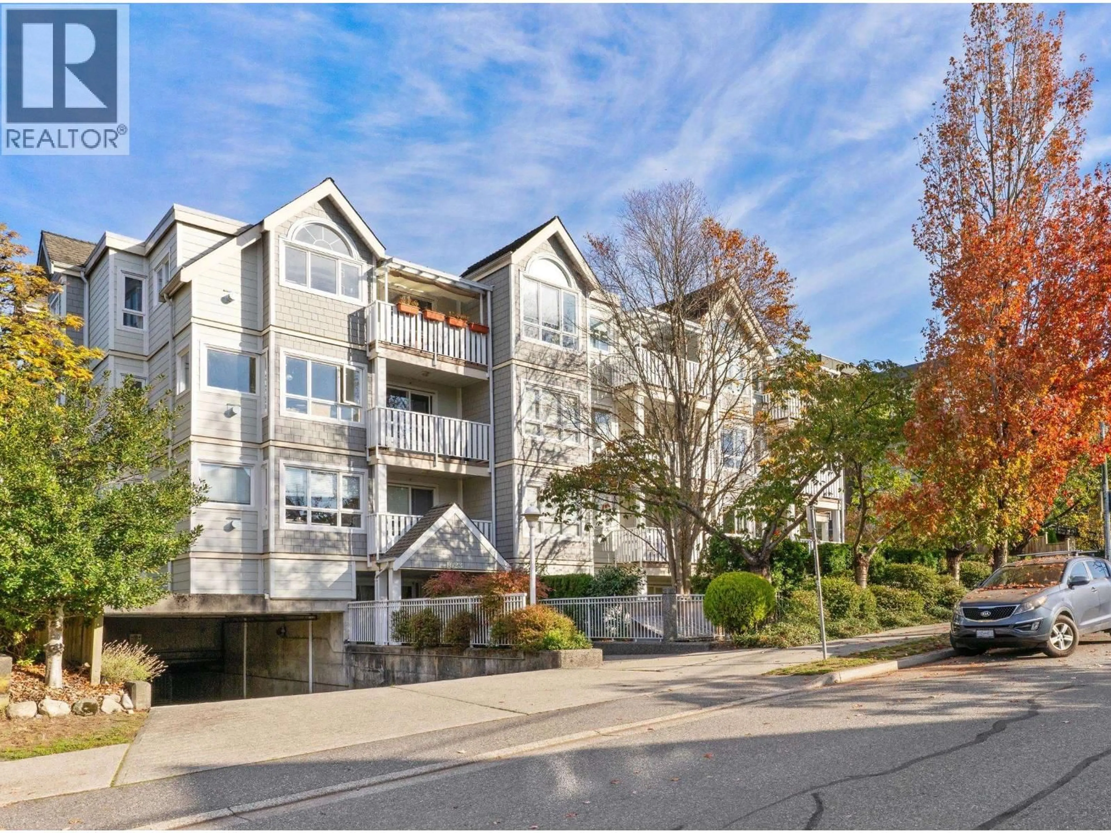 Unknown for 204 - 1623 2ND AVENUE, Vancouver British Columbia V5N1E1