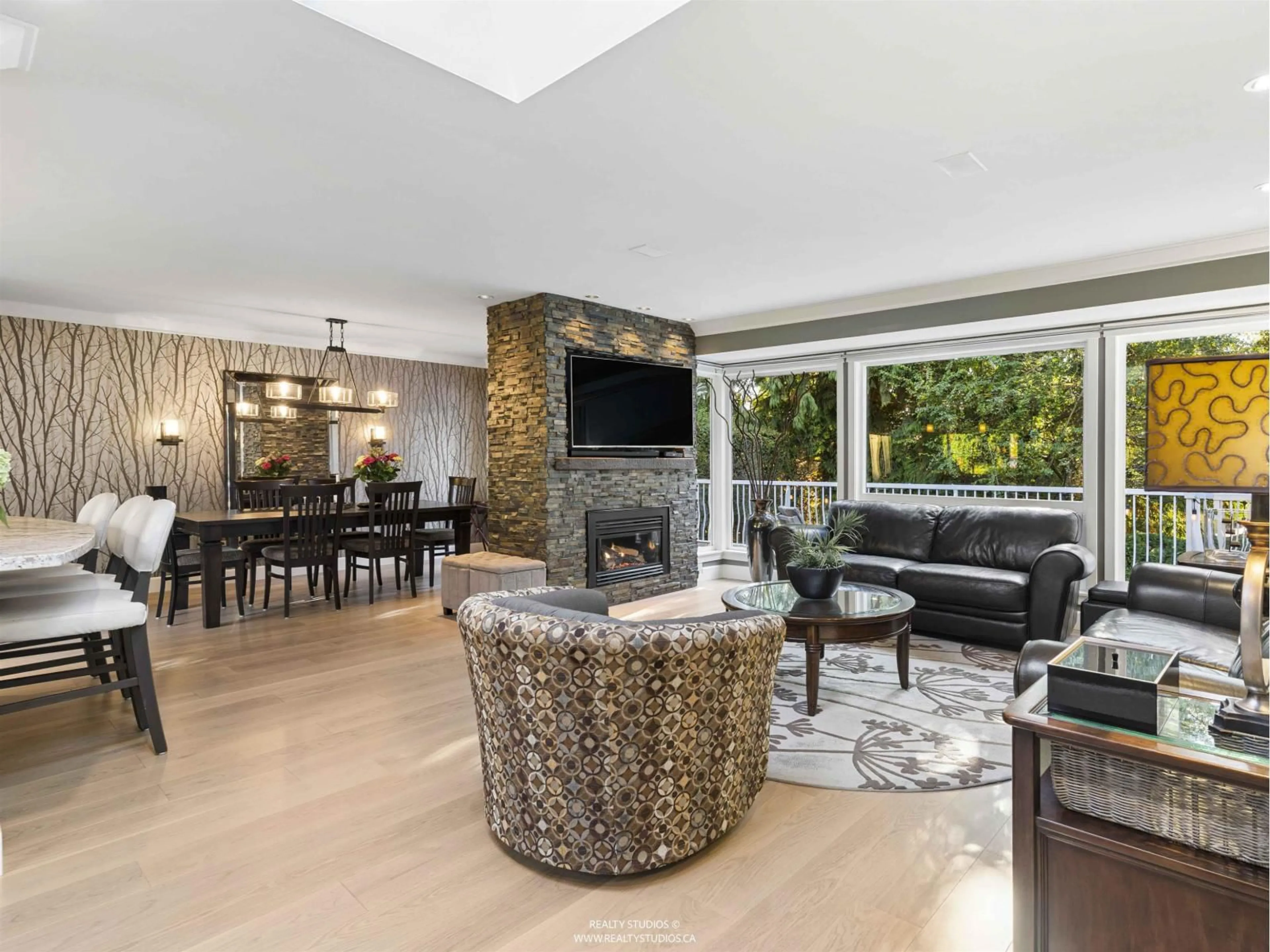 Living room with furniture, unknown for 8075 MODESTO DRIVE, Delta British Columbia V4C4A9