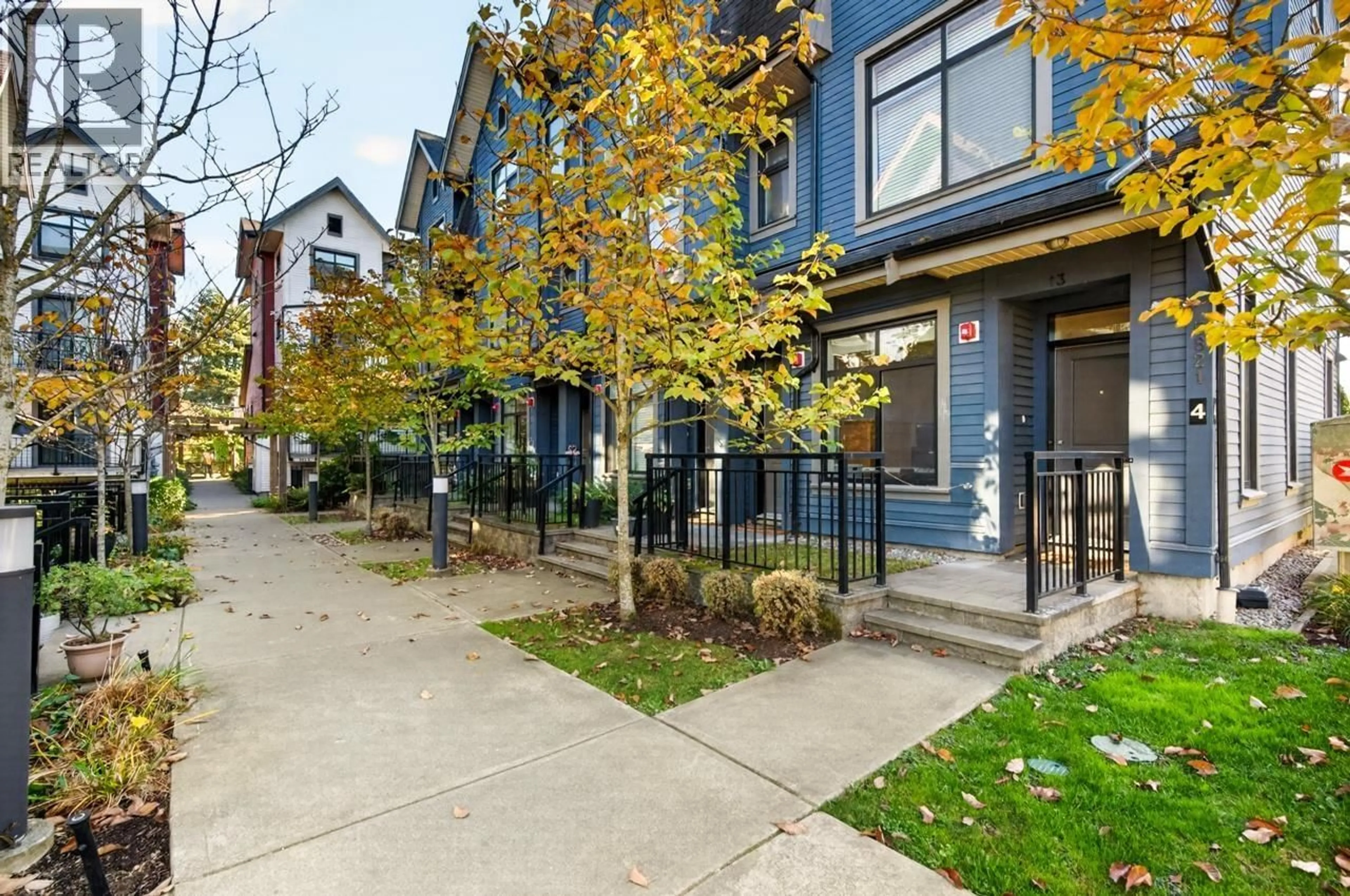 Patio, street for 13 - 5821 WALES STREET, Vancouver British Columbia V5R0E6