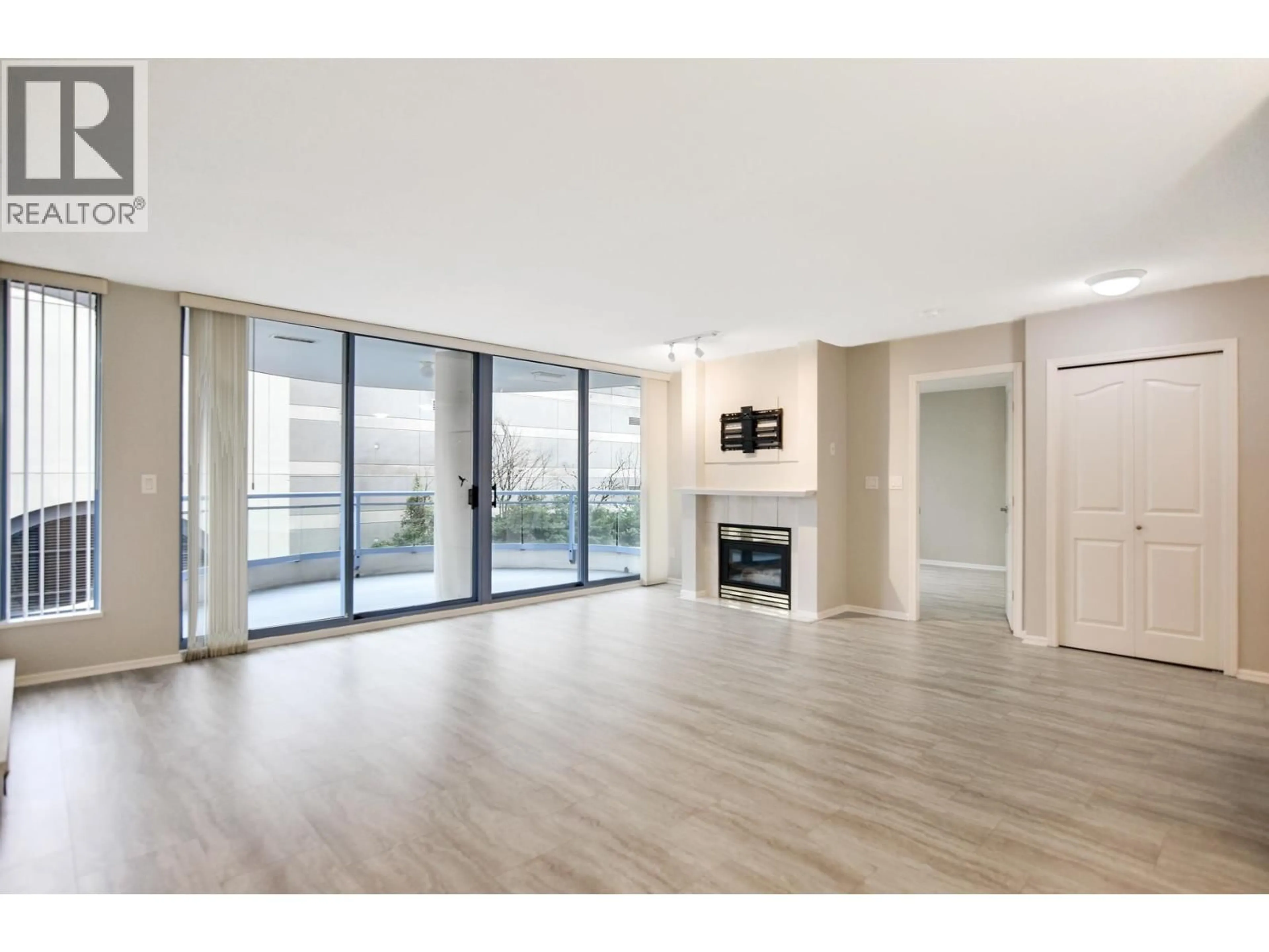 Unknown for 304 - 719 PRINCESS STREET, New Westminster British Columbia V3M6T9